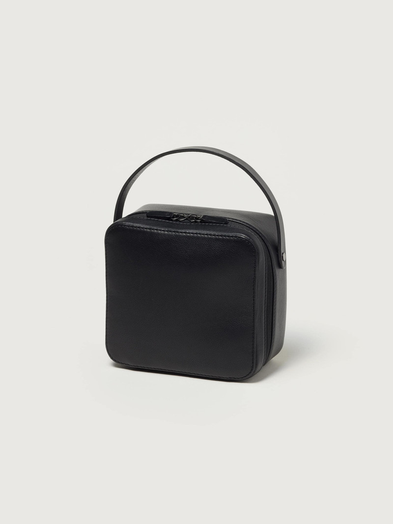 LEATHER SMALL TRAVEL CASE MADE BY AETA 1