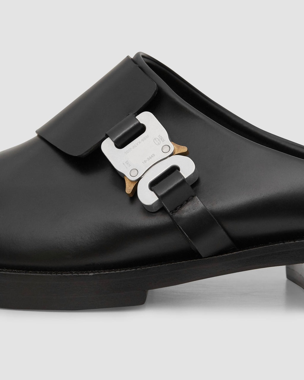 FORMAL CLOG W/ BUCKLE - 7