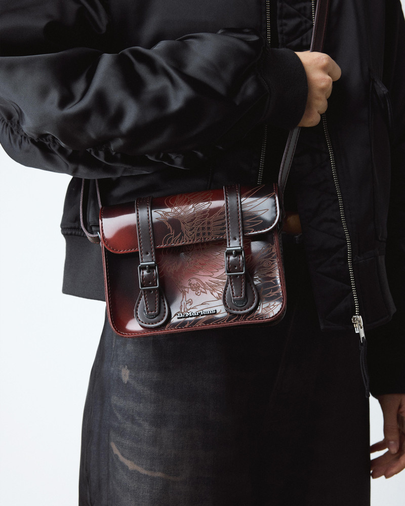 Dr. Martens 7 INCH PHOENIX SATCHEL Arcadia Leather Satchel outlook