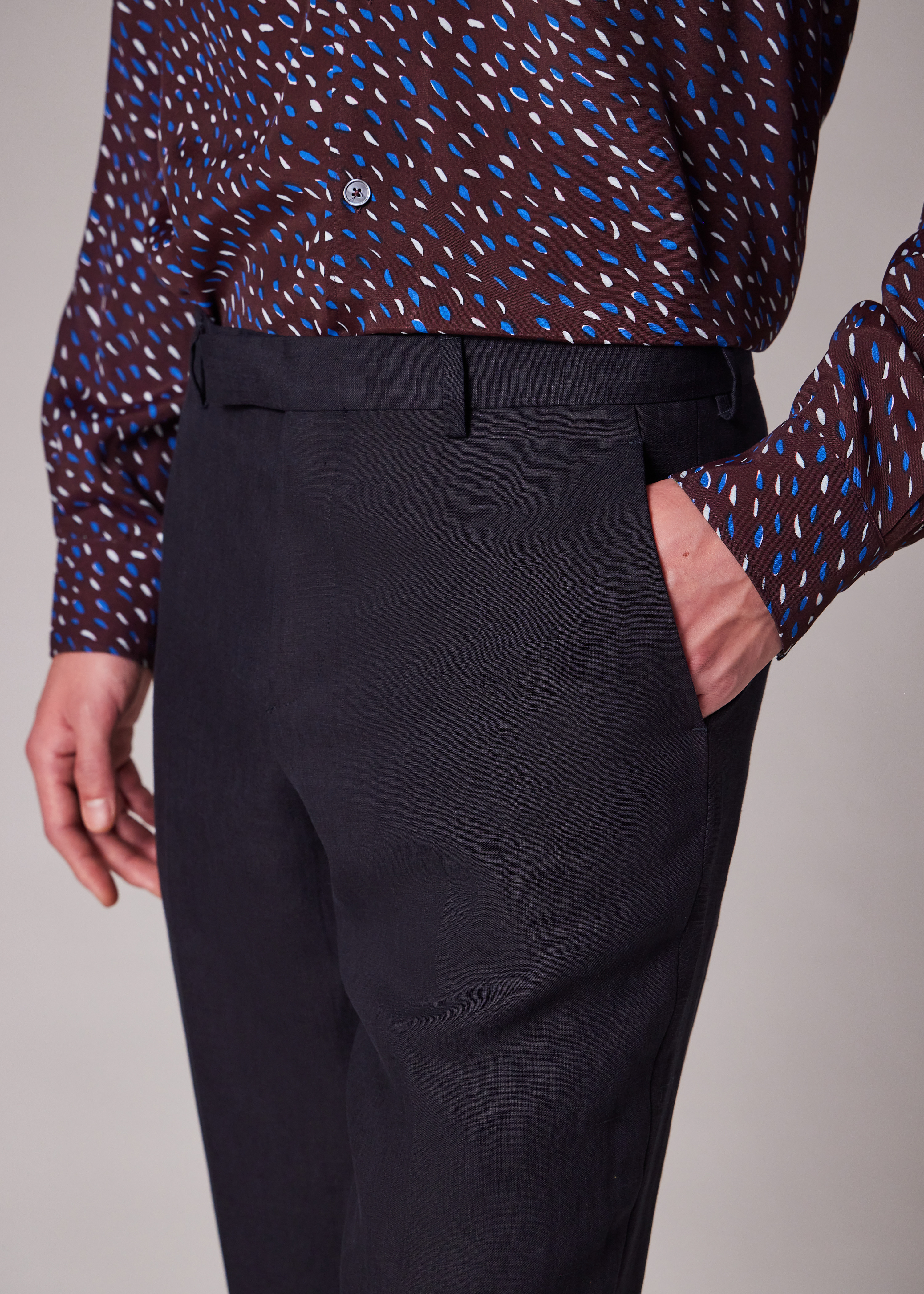 Tapered-Fit Dark Navy Linen Trousers - 6