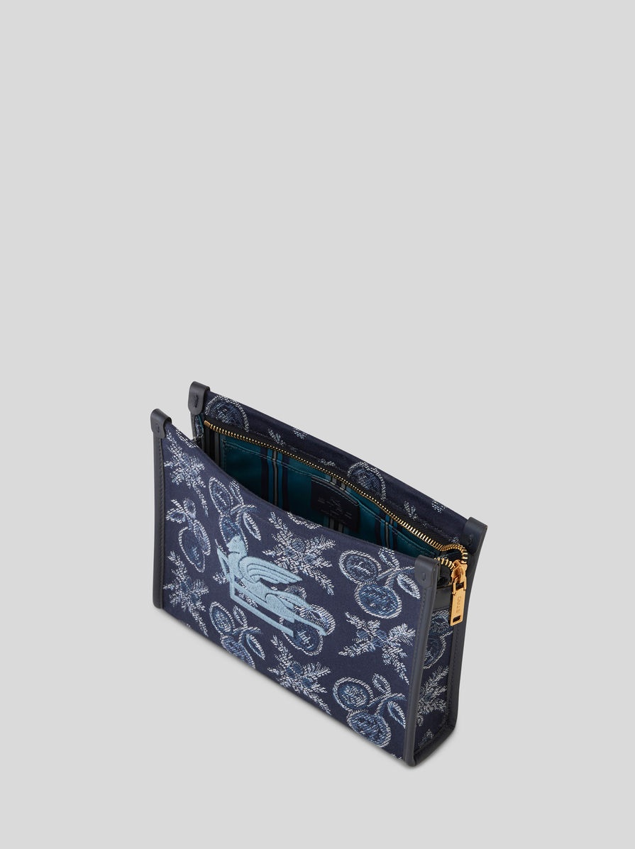 MEDIUM JACQUARD POUCH WITH APPLES - 4