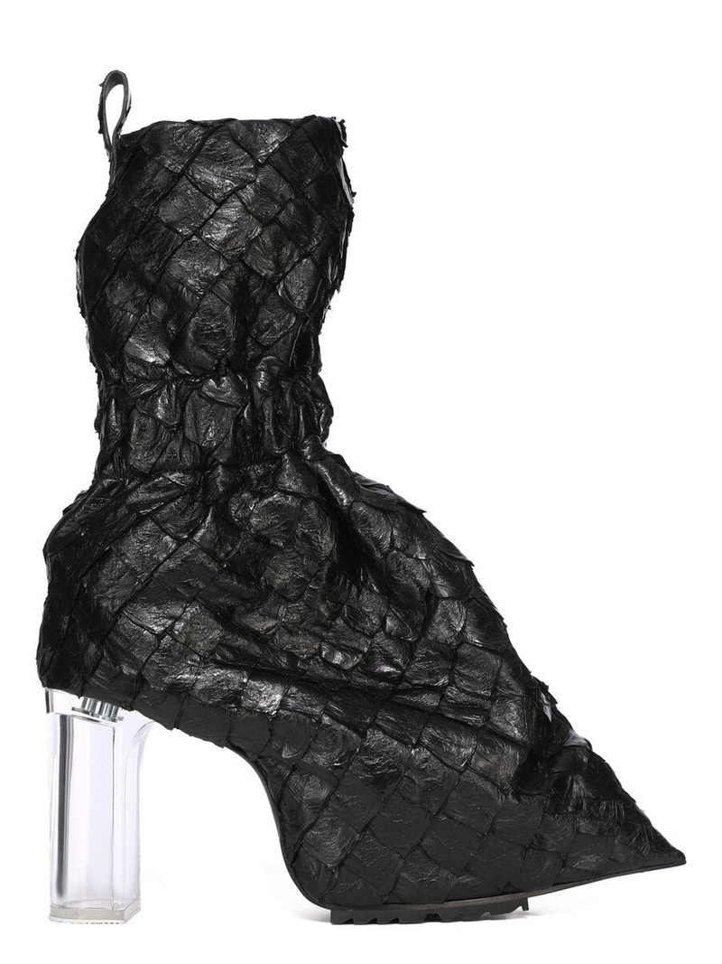 BOOTS 1