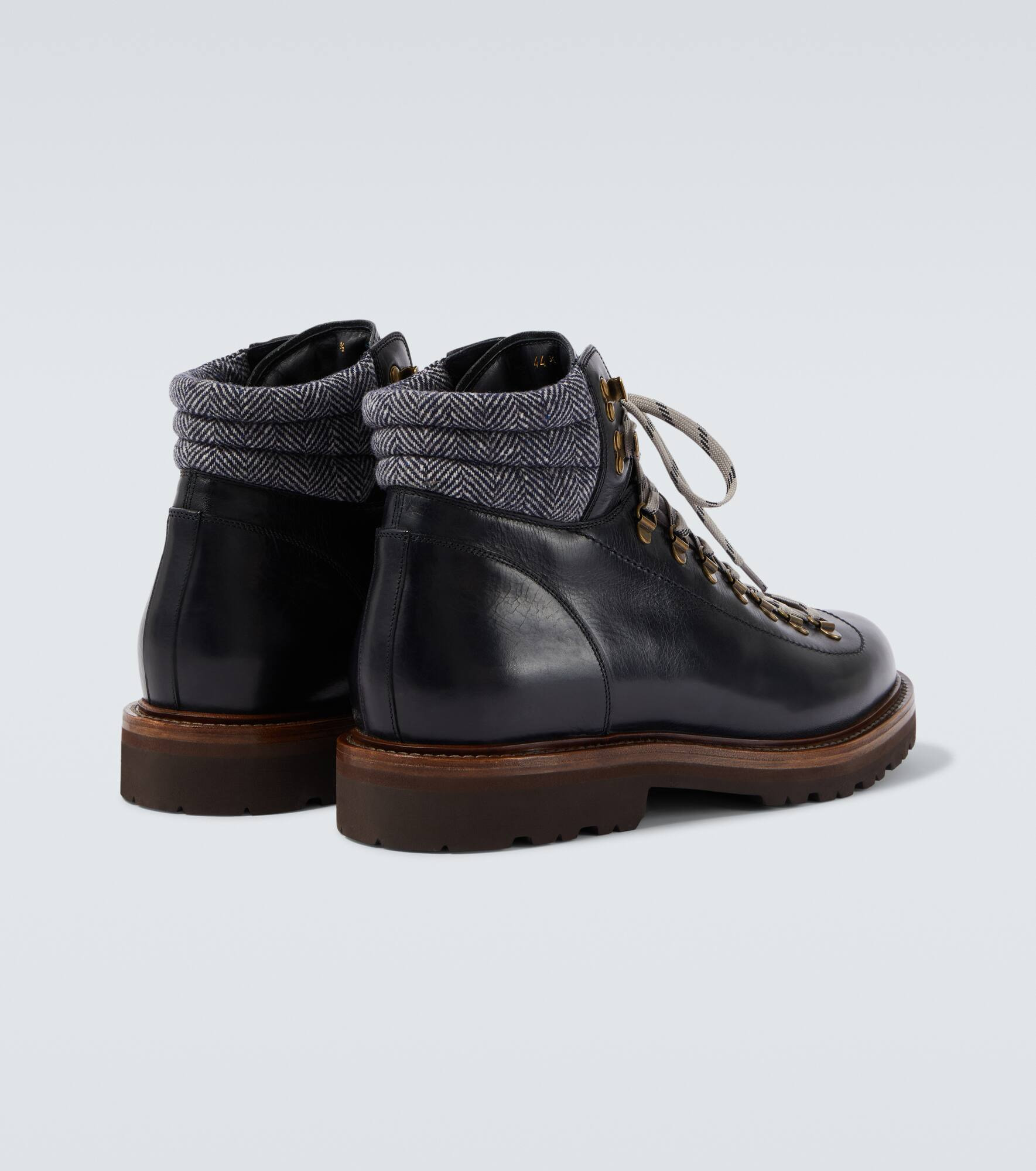 Leather lace-up boots - 6