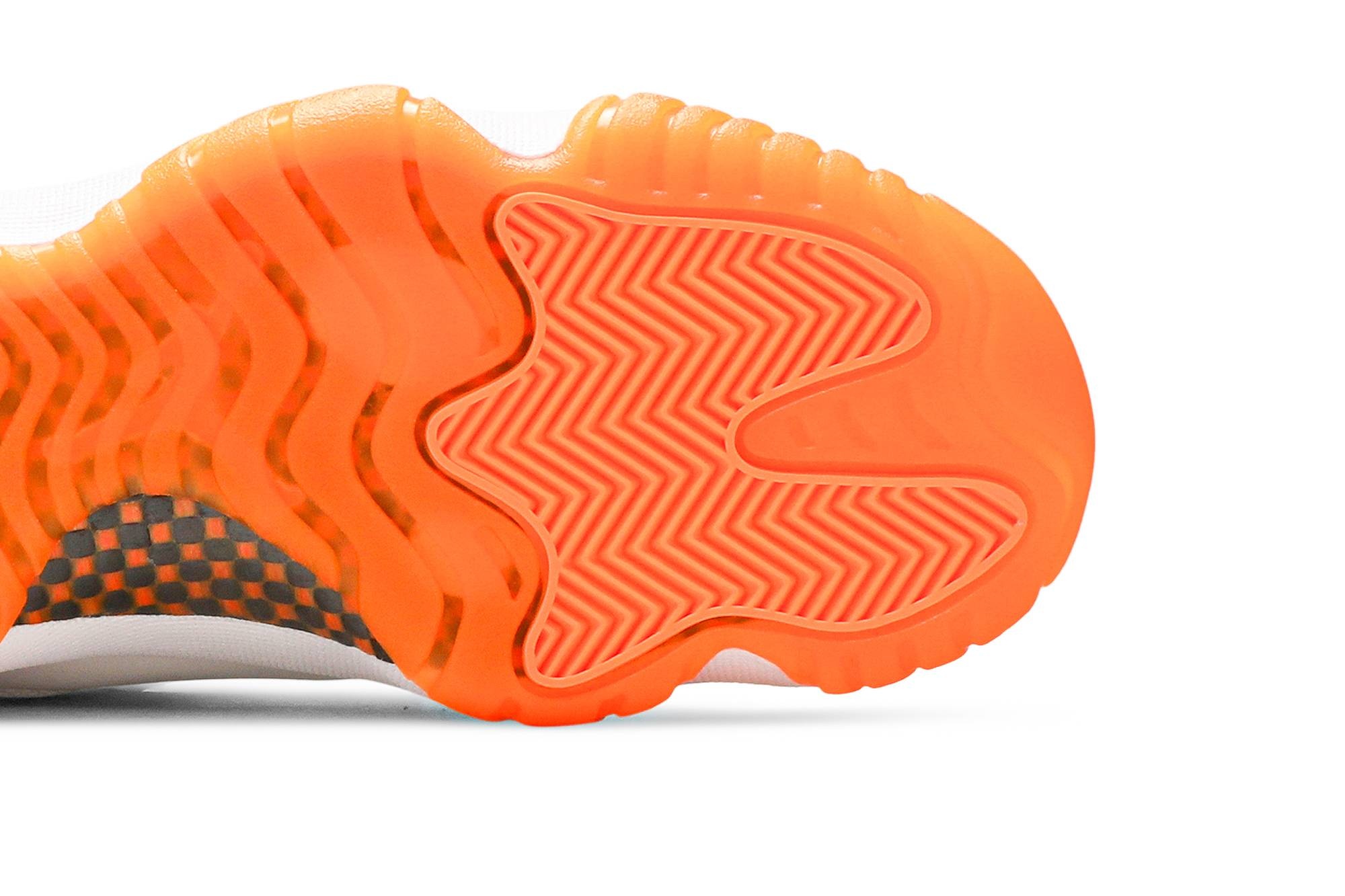 Wmns Air Jordan 11 Retro Low 'Bright Citrus' - 5