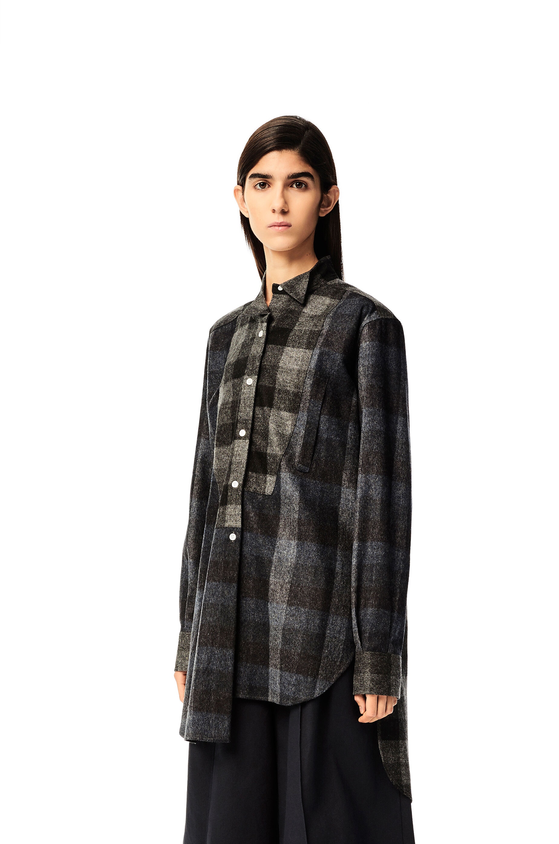 Long asymmetric patchwork shirt in check wool - 3