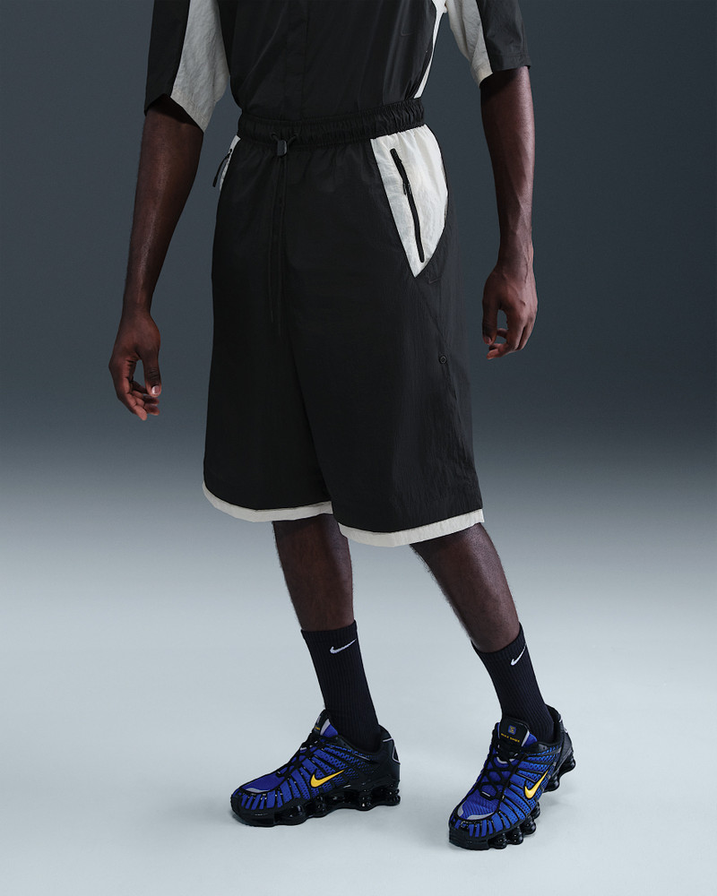 Nike Nike Tech Men's Woven Oversized Shorts outlook