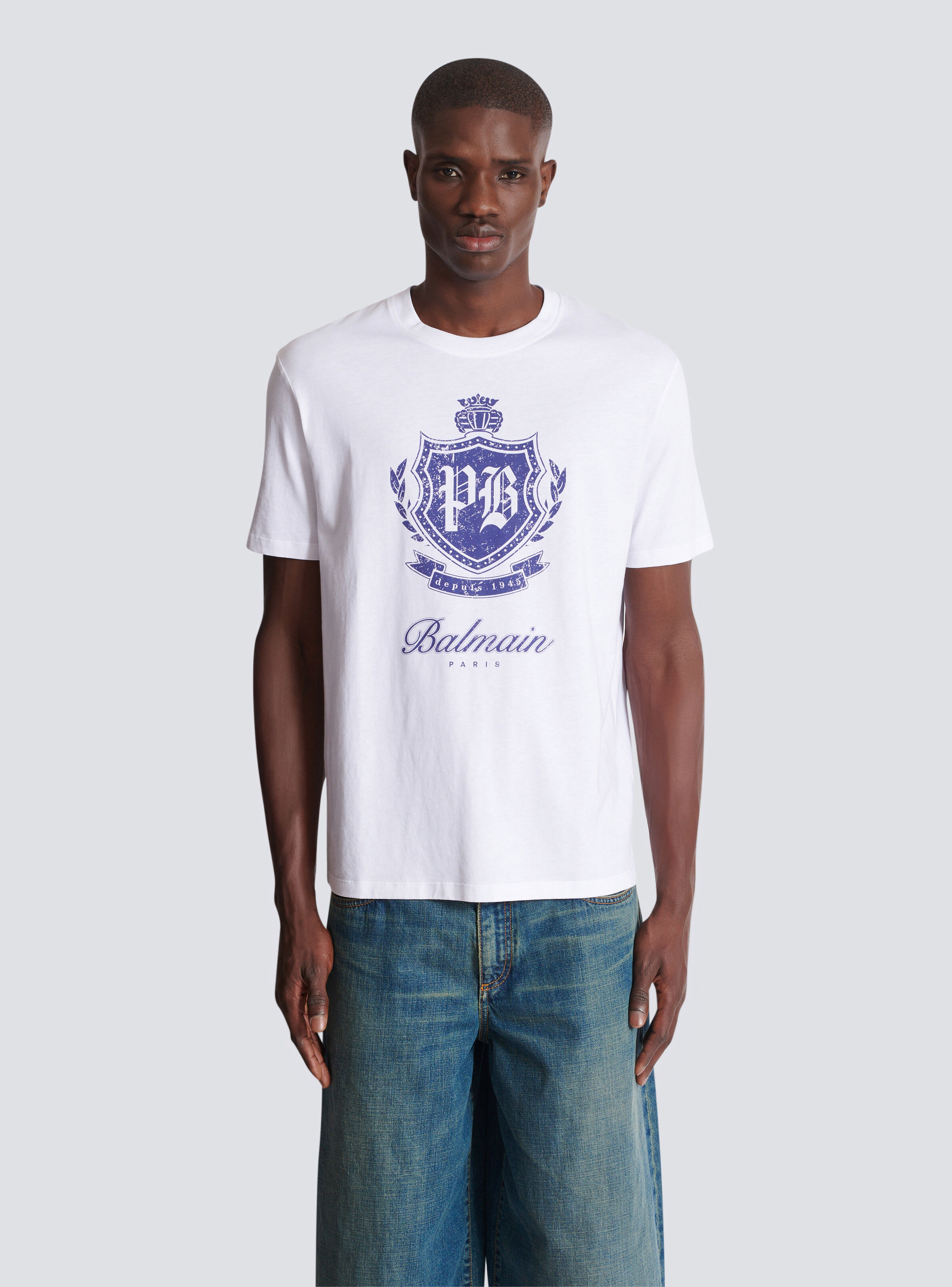 Short-sleeved T-shirt with College Emblem print - 5
