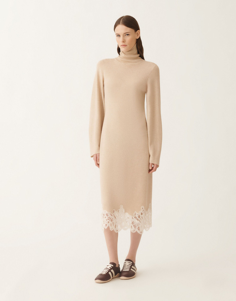 Platinum dress with macramé lace 3