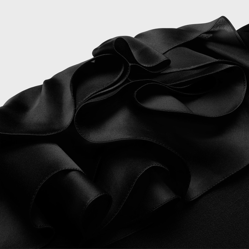 mini dress with ruffles in wool sablé 3