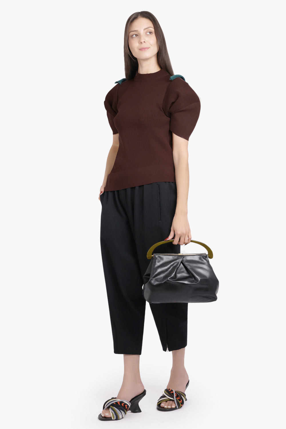 STRUCTURED SHOULDER S/S ASYMMETRIC KNIT PULLOVER | BROWN - 2