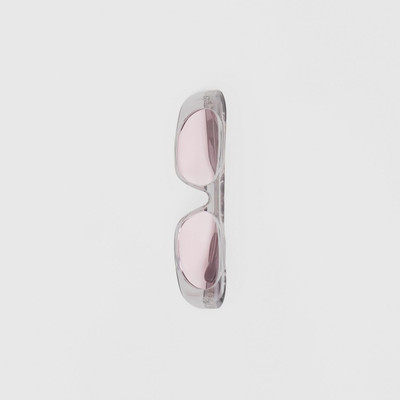 Burberry Blake Sunglasses outlook