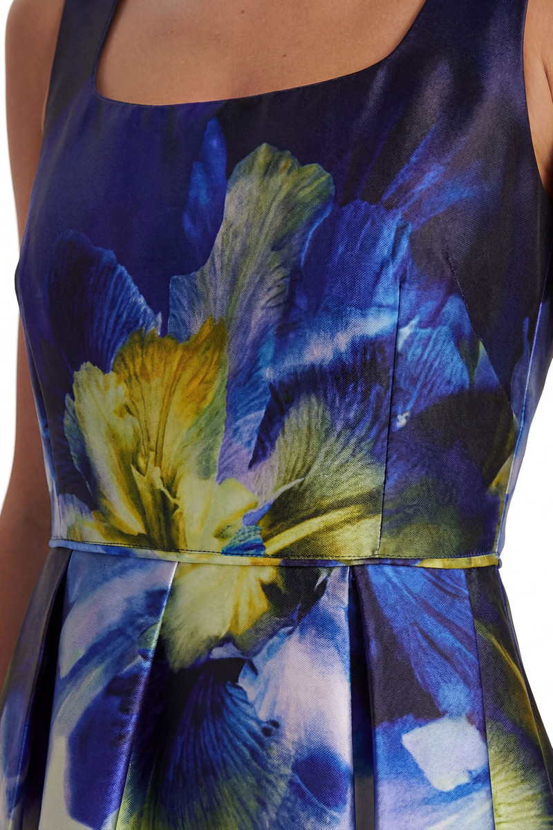 KAREN MILLEN Photographic Floral Twill Prom Woven Midi Dress outlook