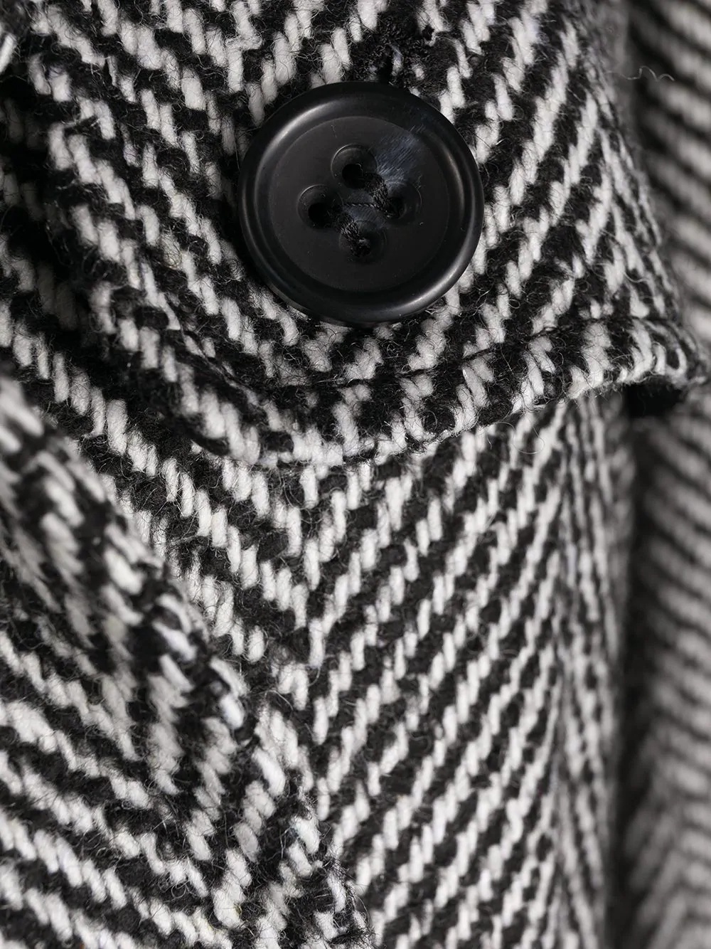 herringbone double-breasted coat - 7