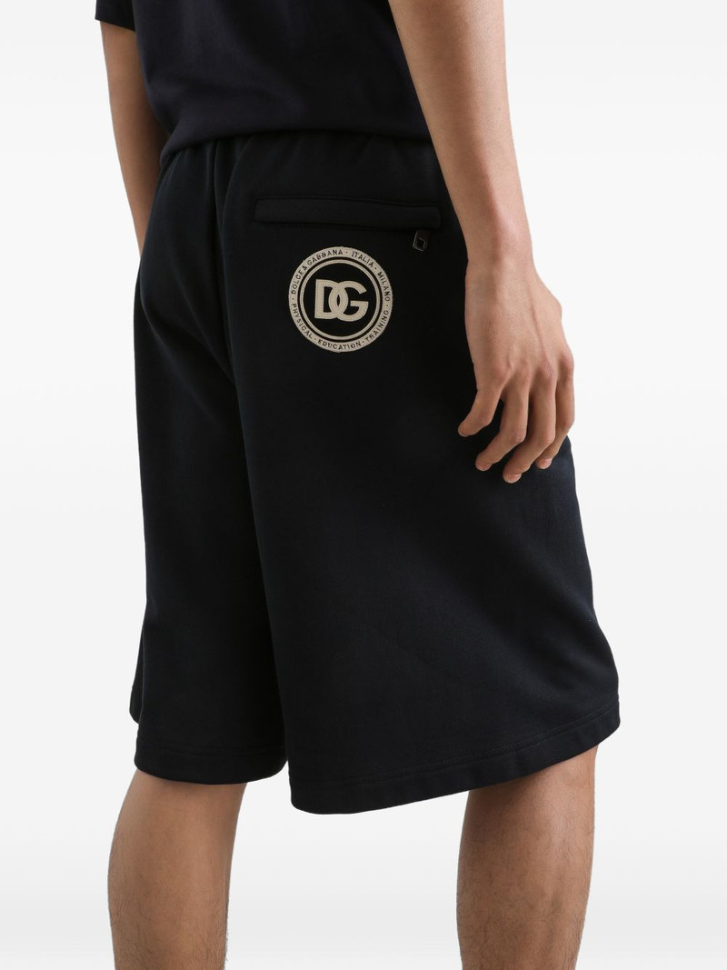 logo-detail track shorts 5
