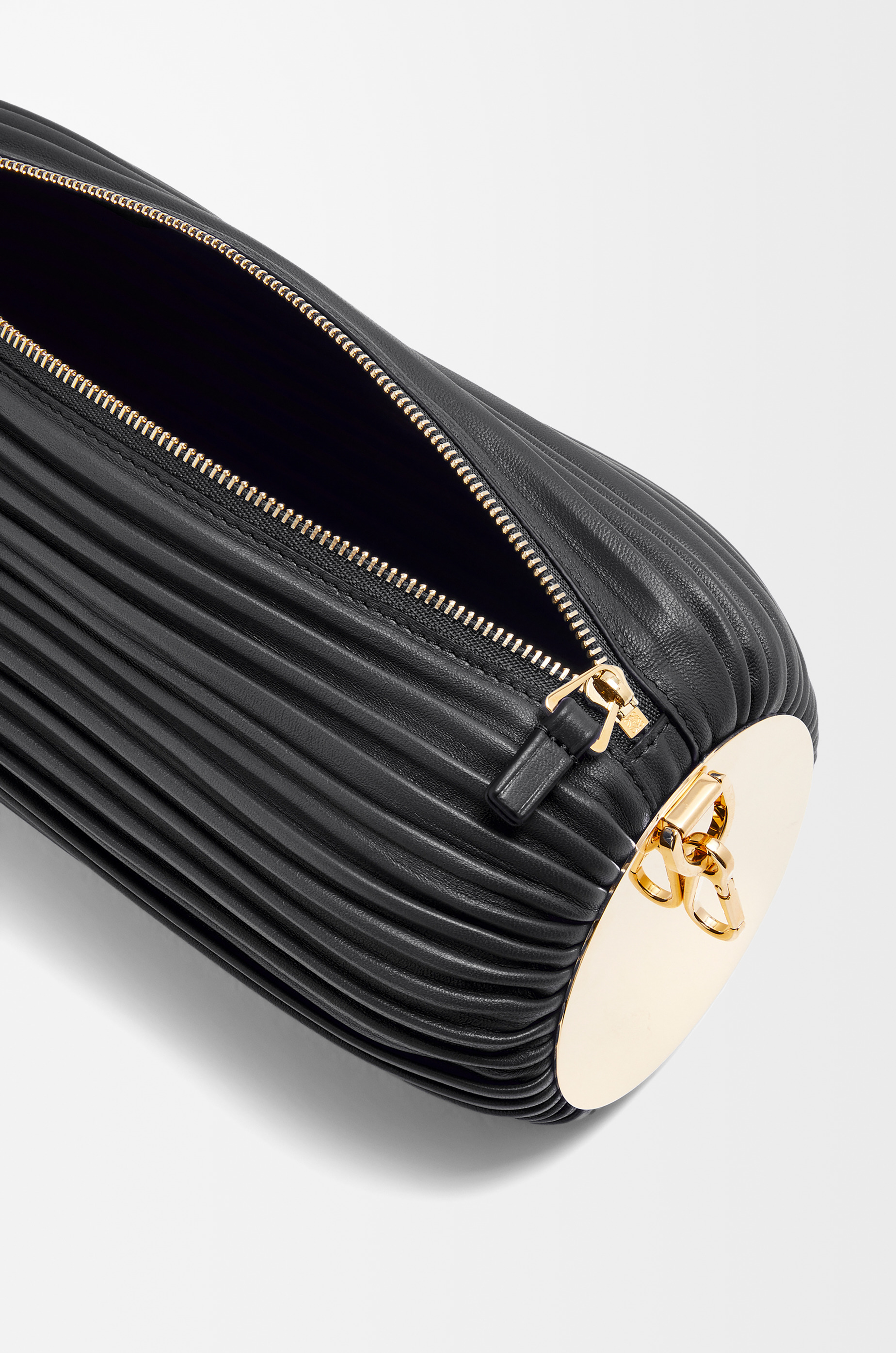 Bracelet Pouch in pleated nappa - 6
