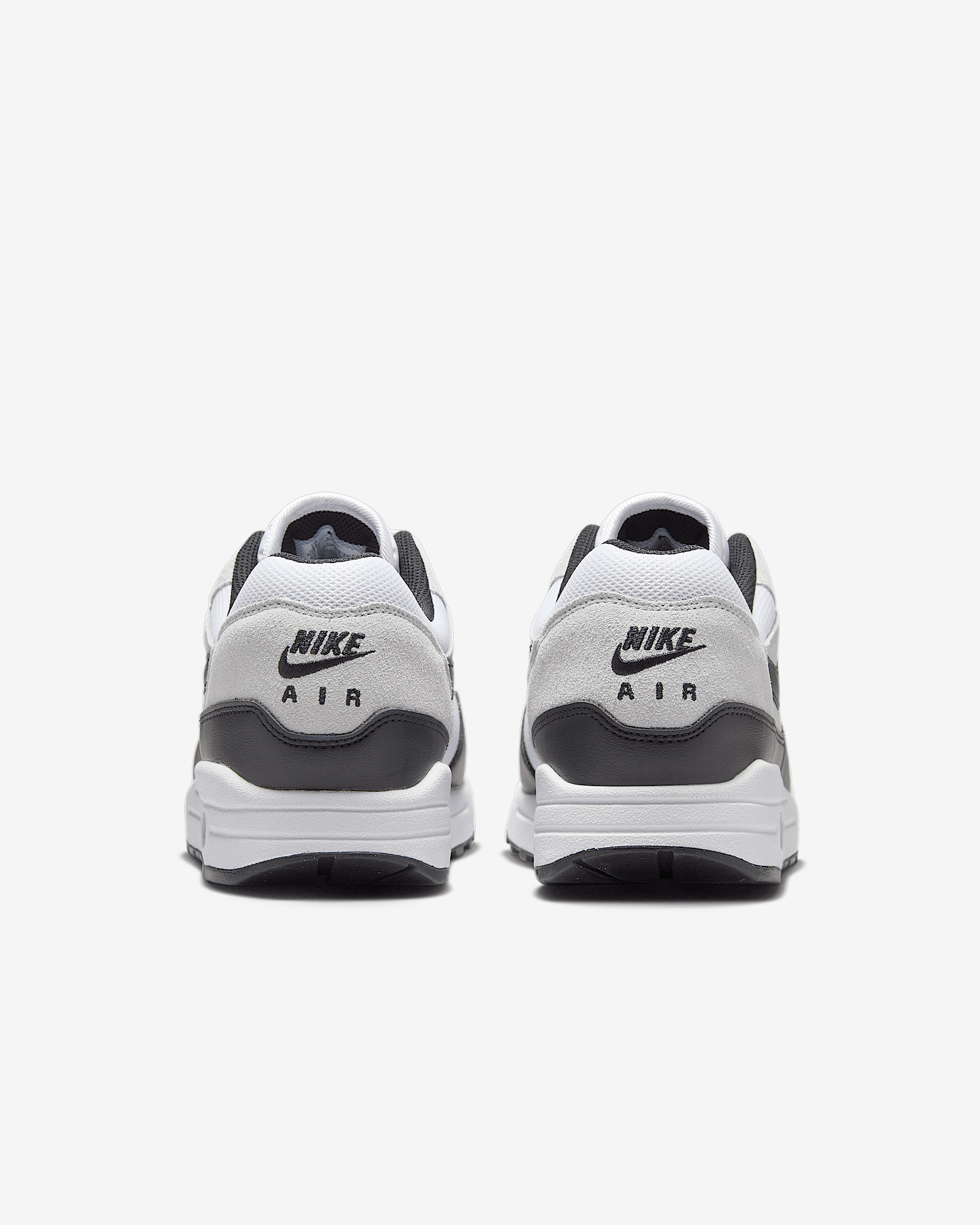 Nike Air Max 1 Essential Men's Shoes - 6