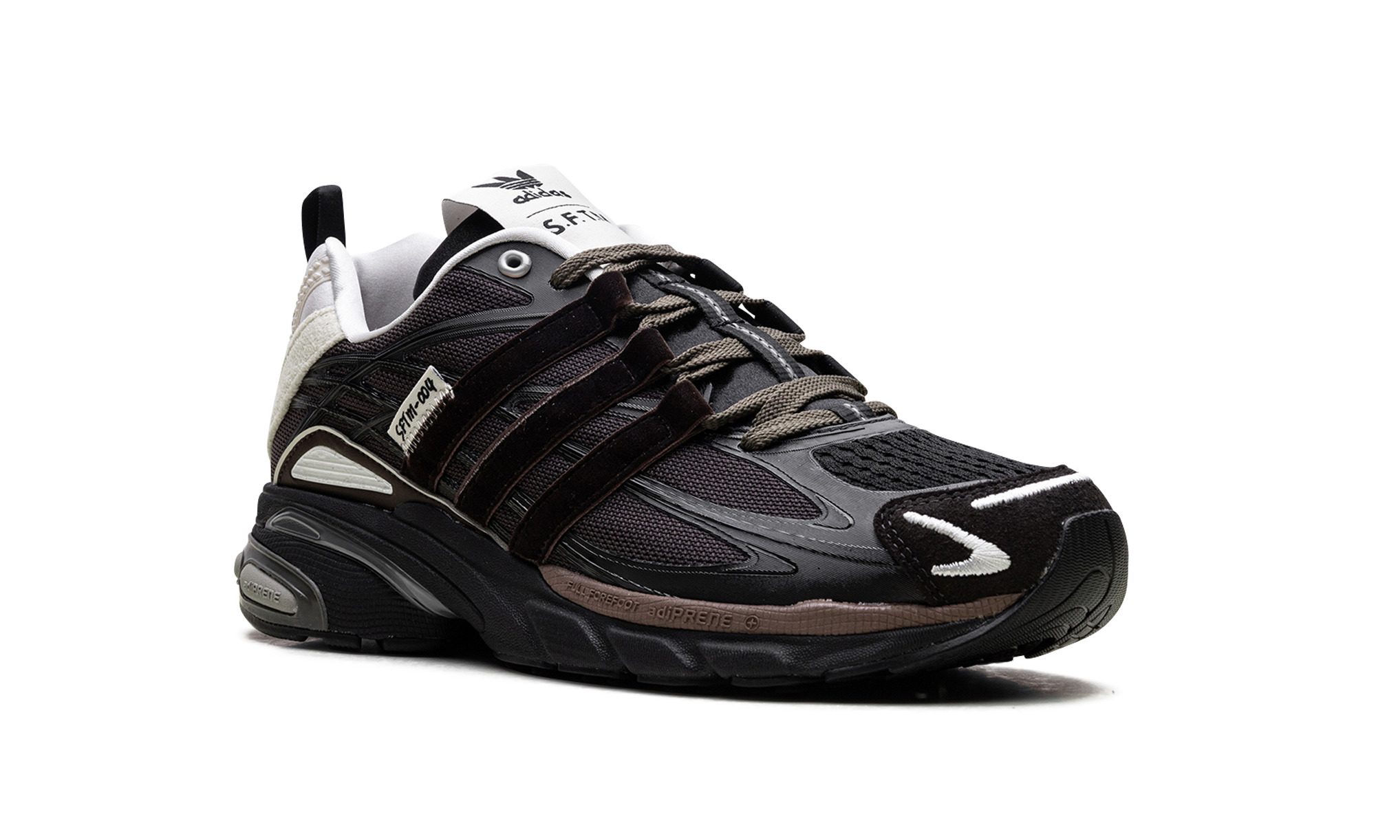 Adistar Cushion "Song For The Mute - 'Core Black Dark Brown'" - 7
