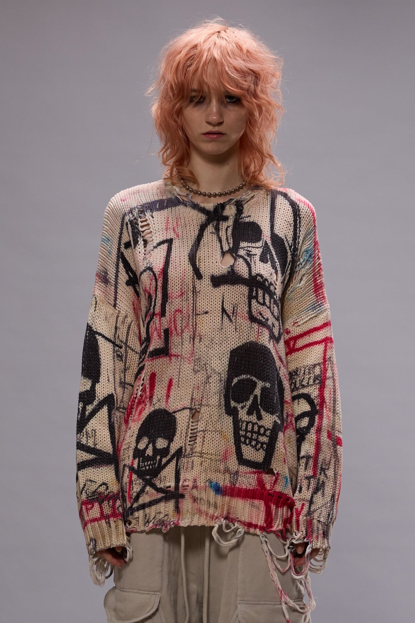 PRINTED OVERSIZED SWEATER - SKULL GRAFFITI PRINT - 3