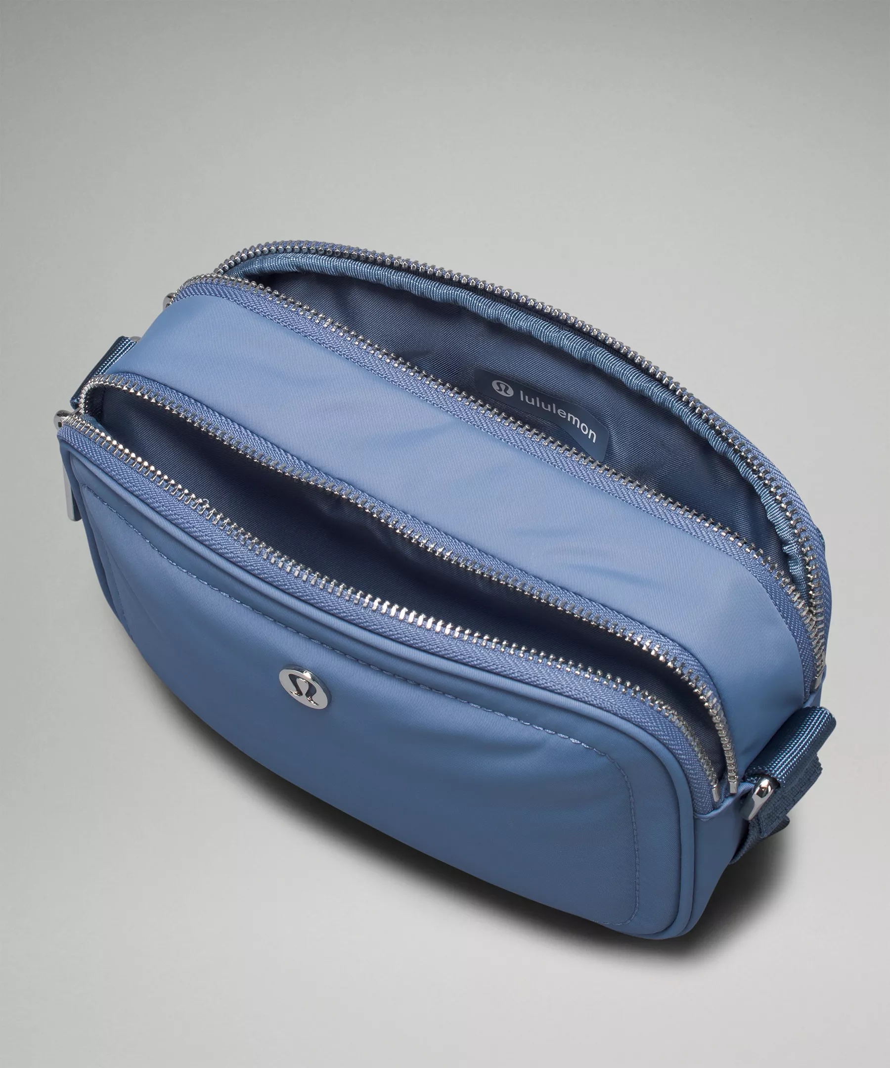 Crossbody Camera Bag 2L - 4