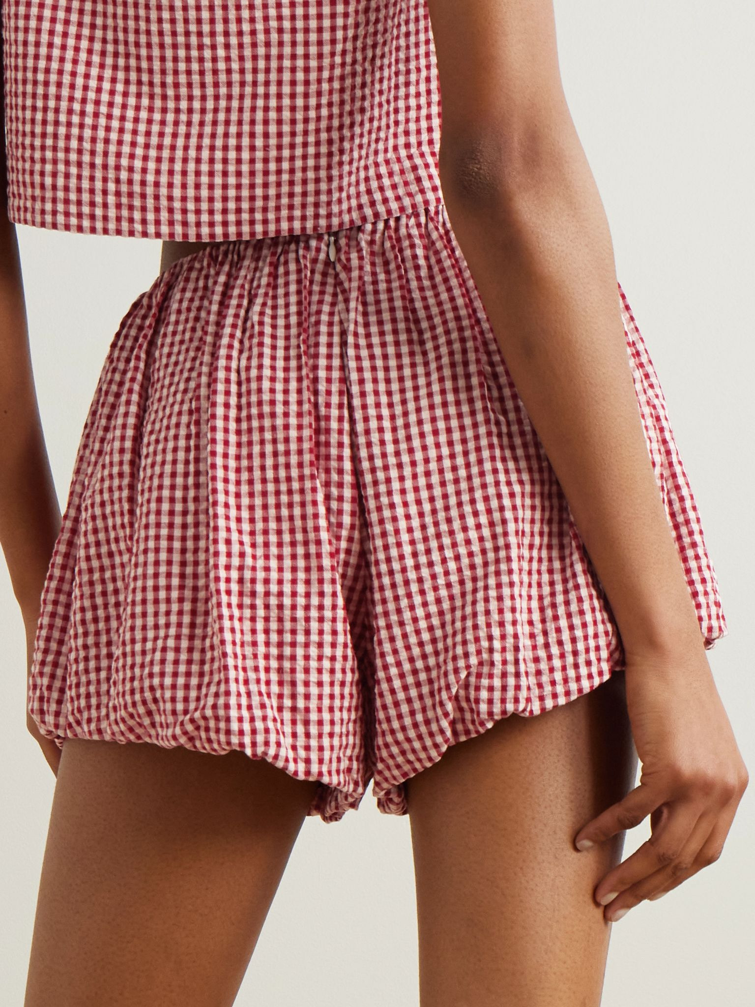 Aurelia gingham cotton-seersucker shorts Red - 3