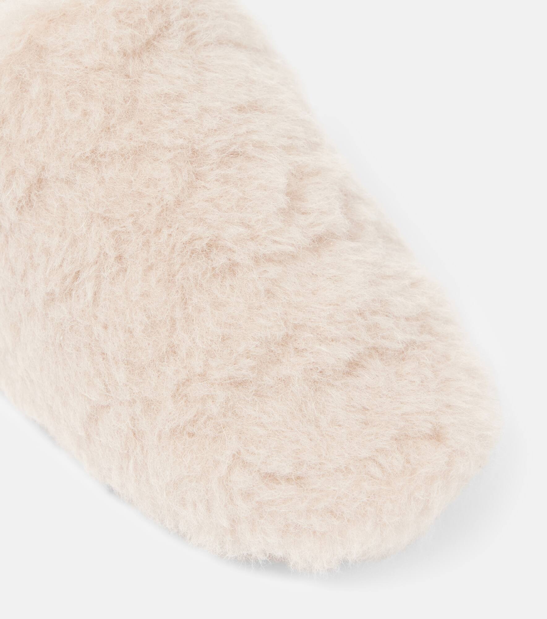 Teddy slippers - 5