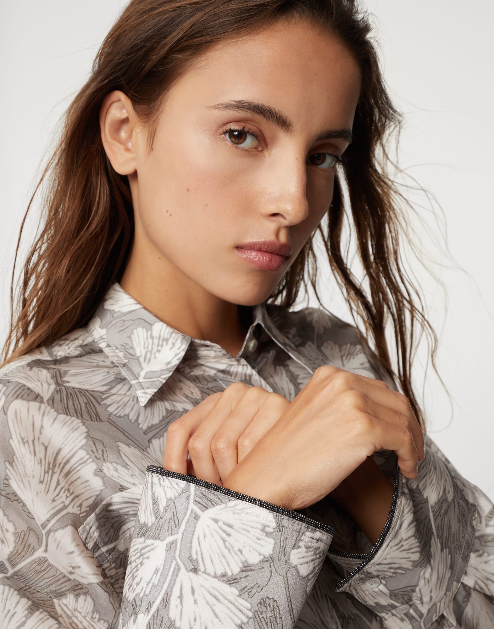 【関税＆送料込み】Brunello Cucinelli 'Shiny Cuff Details' Brunello Cucinelli Silk ginkgo print pongée shirt dress with