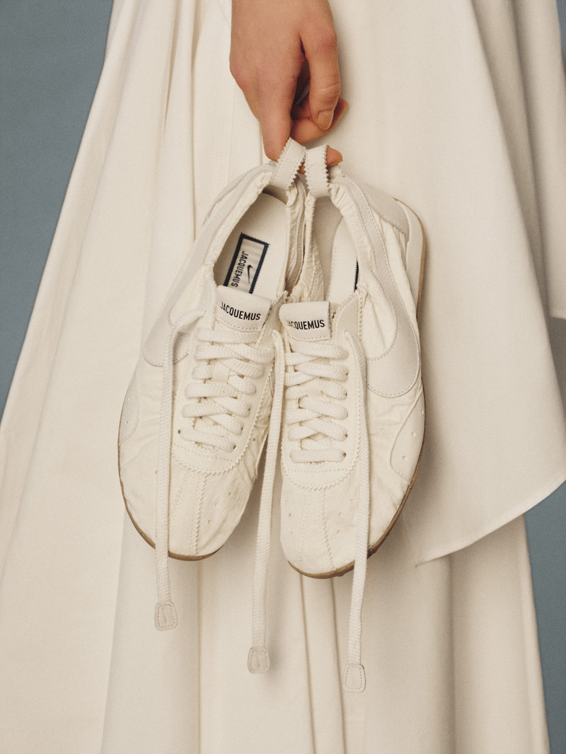 Moon Shoe Jacquemus + Nike 3