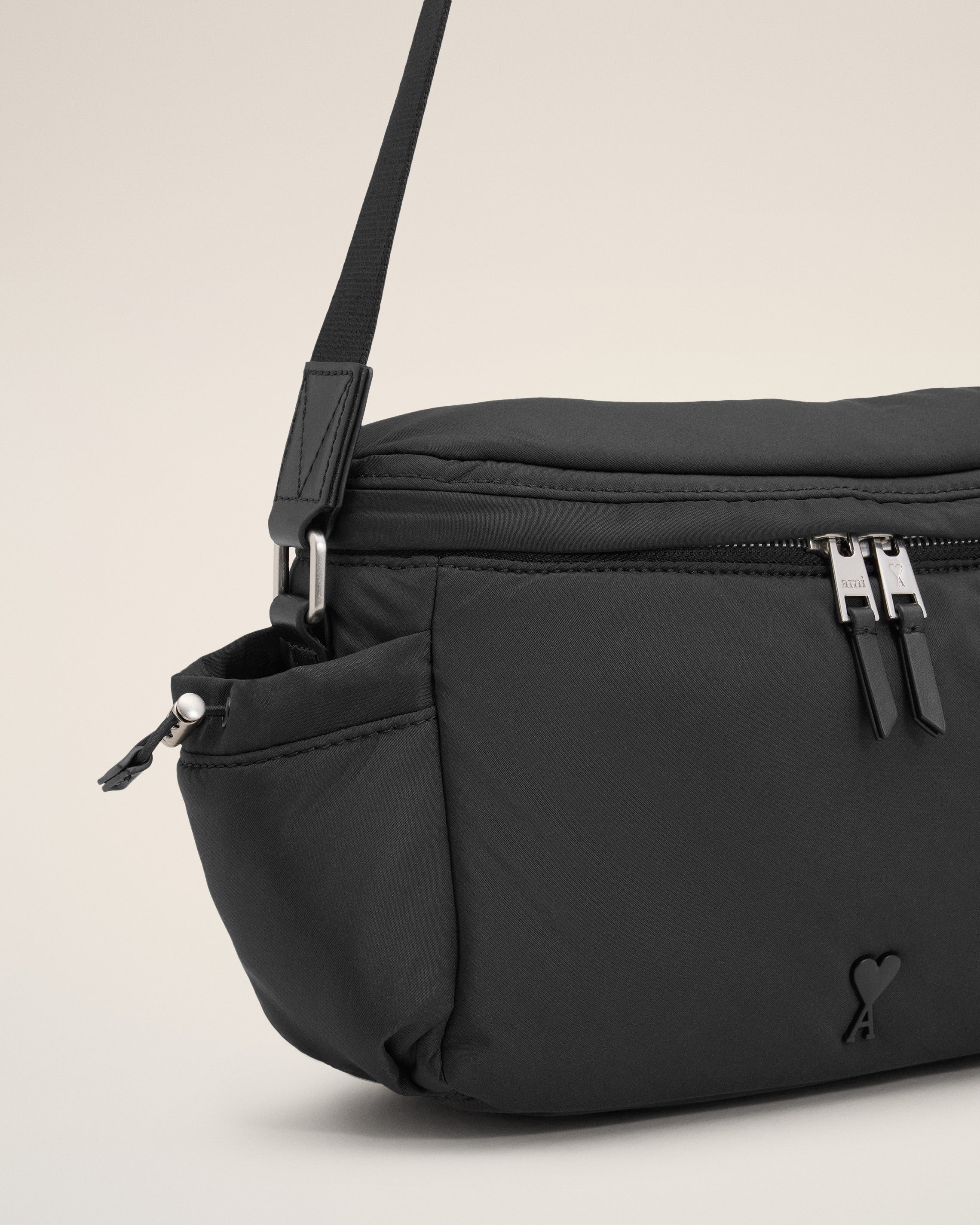 BLACK AMI DE COEUR MESSENGER BAG - 4