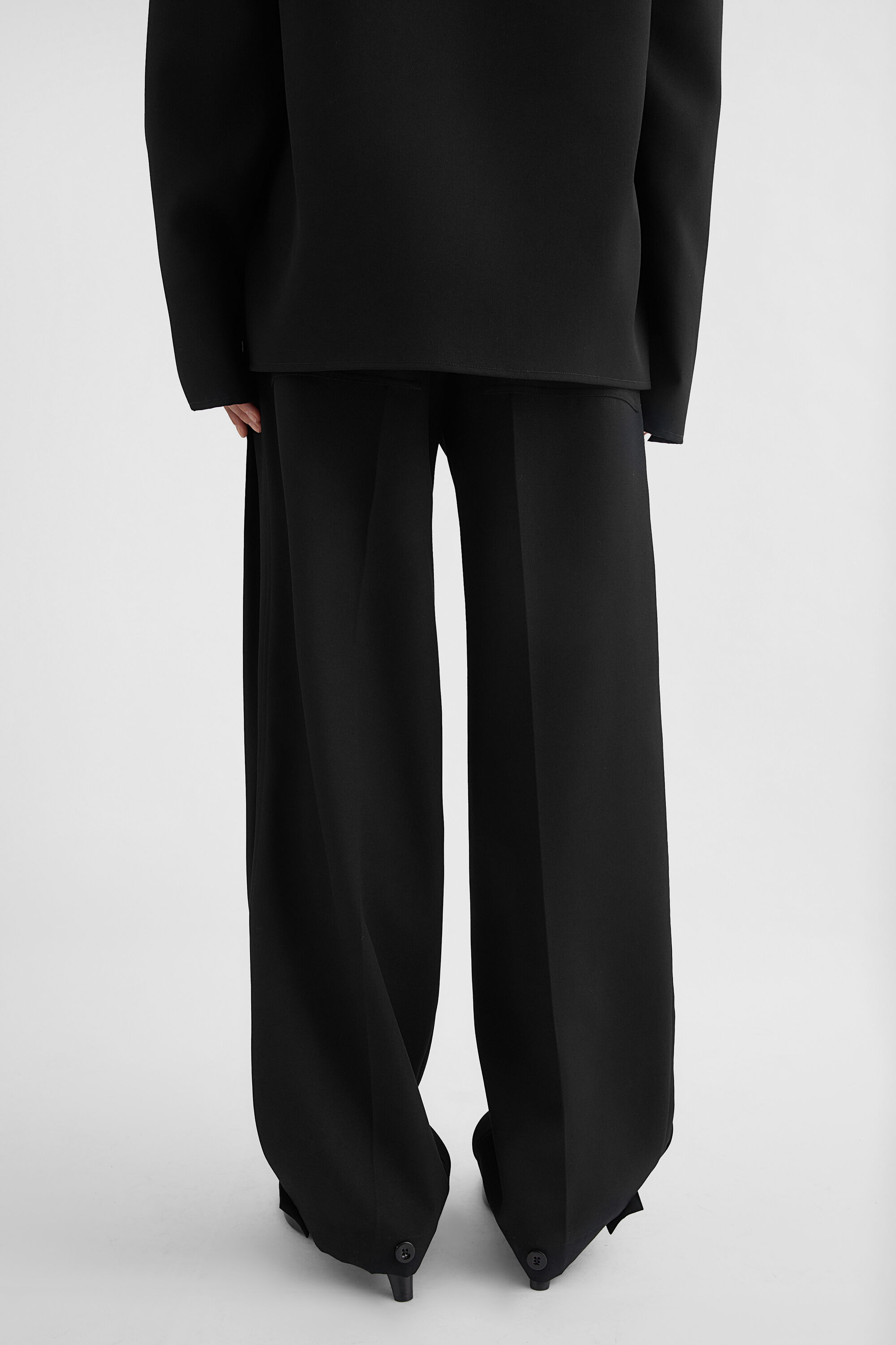 Trousers - 3