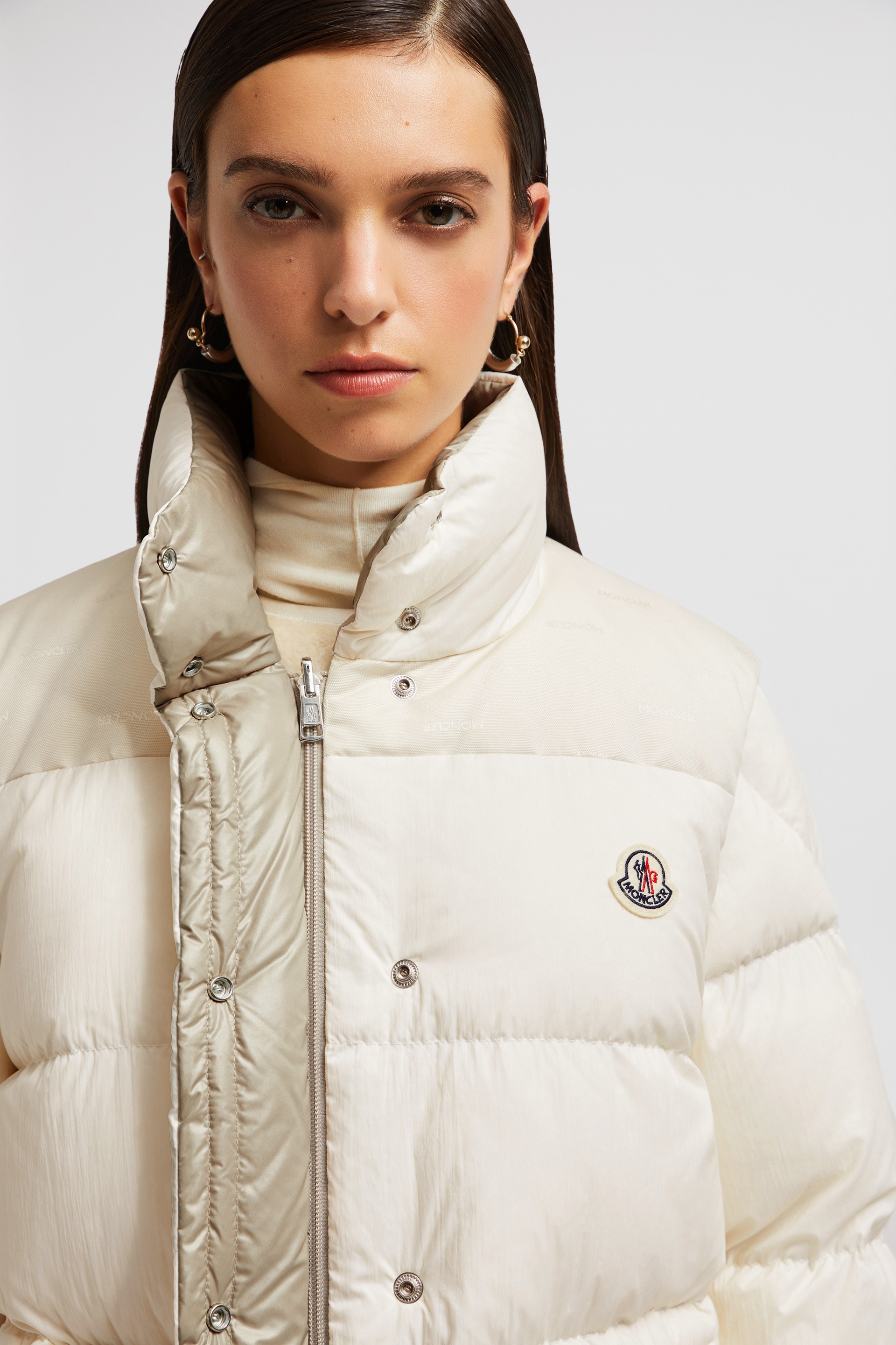 Moncler Verone Reversible Short Down Jacket - 8