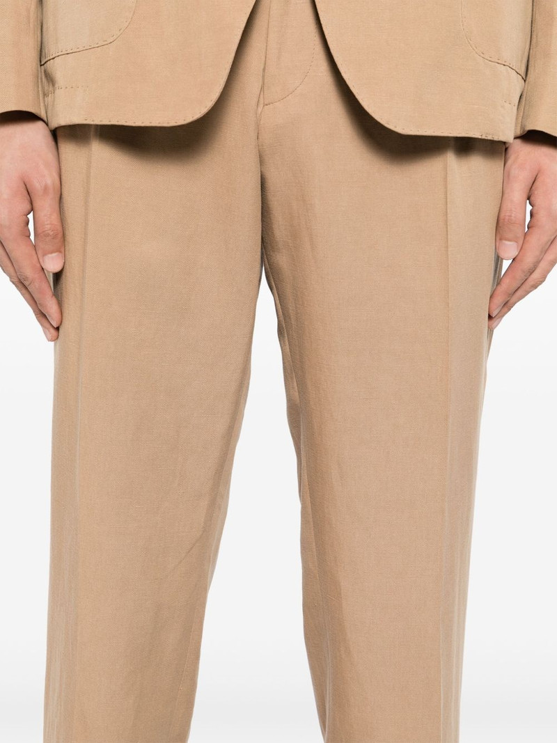 single-breasted suit 5