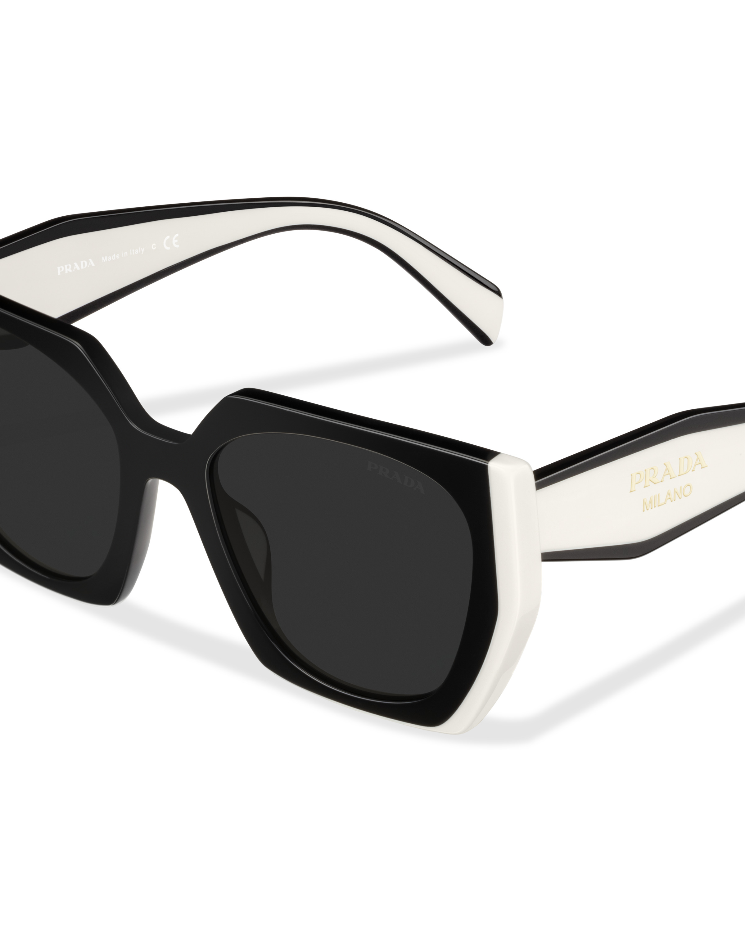 Sunglasses with Prada logo - 5