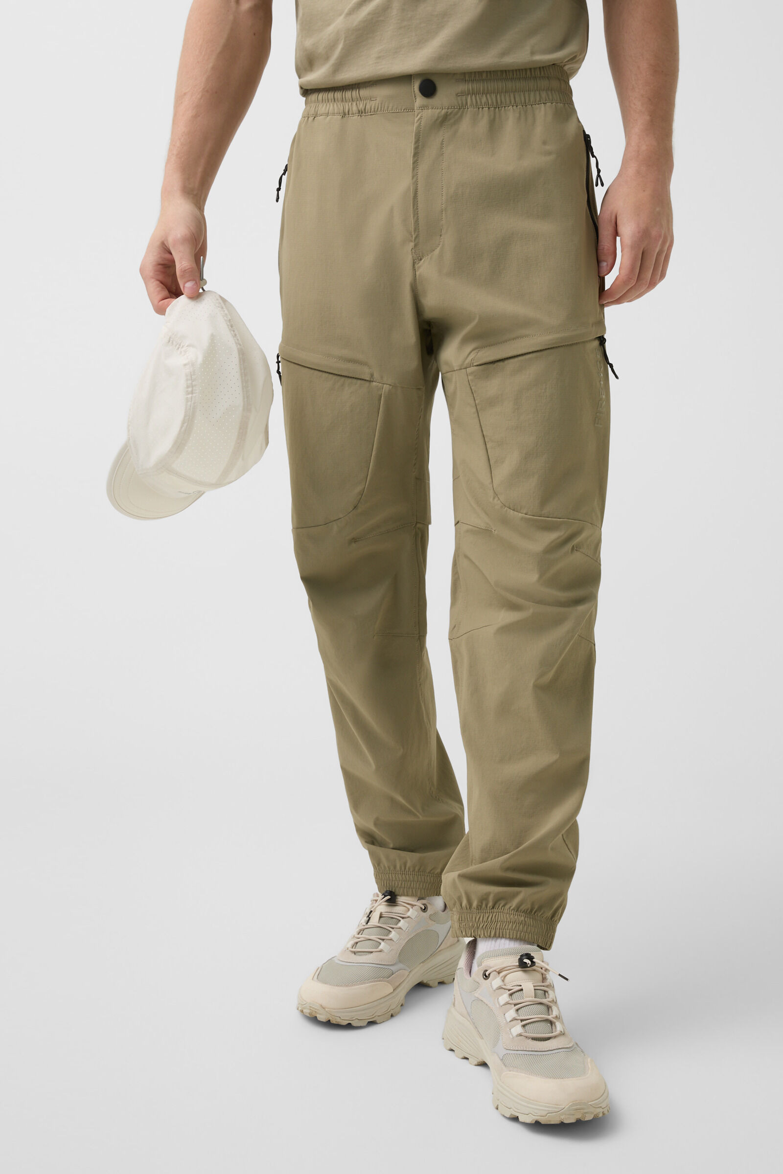 Ludwig functional pants in Khaki - 2