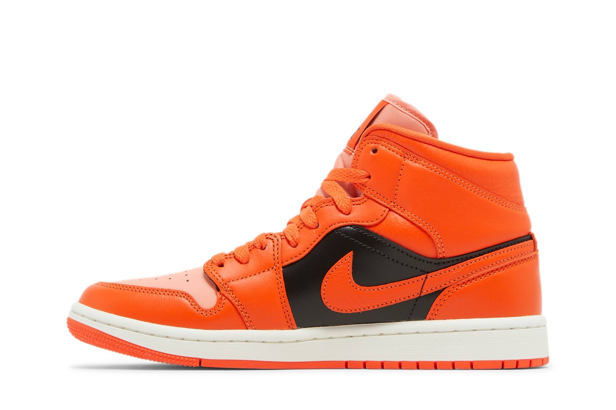 Wmns Air Jordan 1 Mid SE 'Rush Orange' - 3