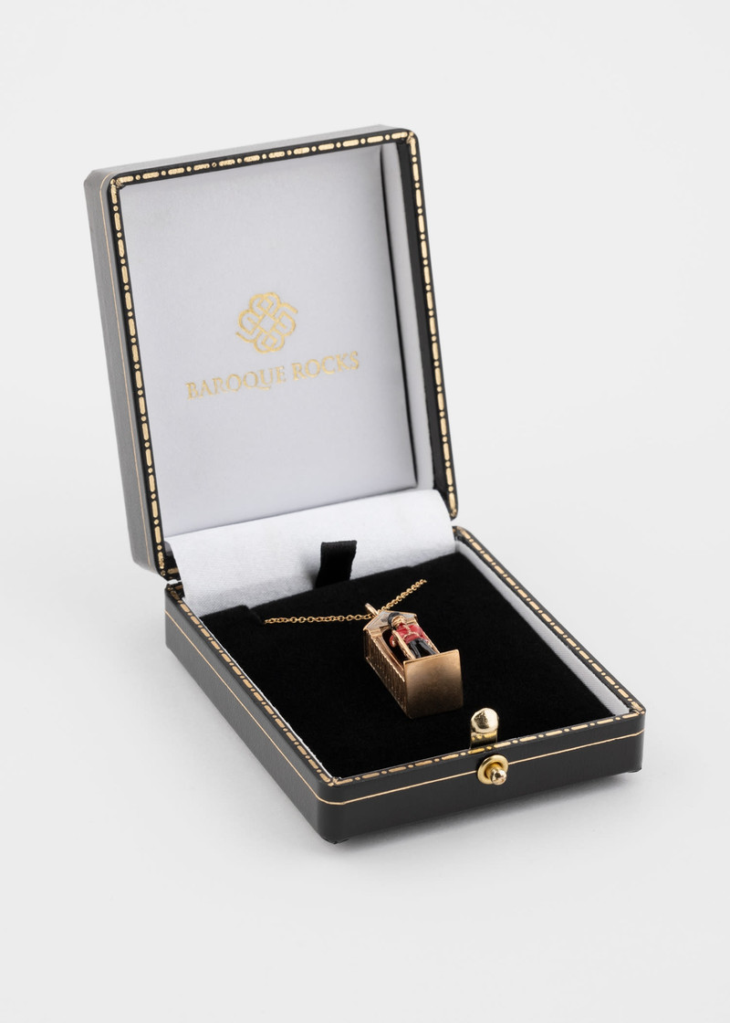 Gold Vintage 'London Guardsman' Necklace 5