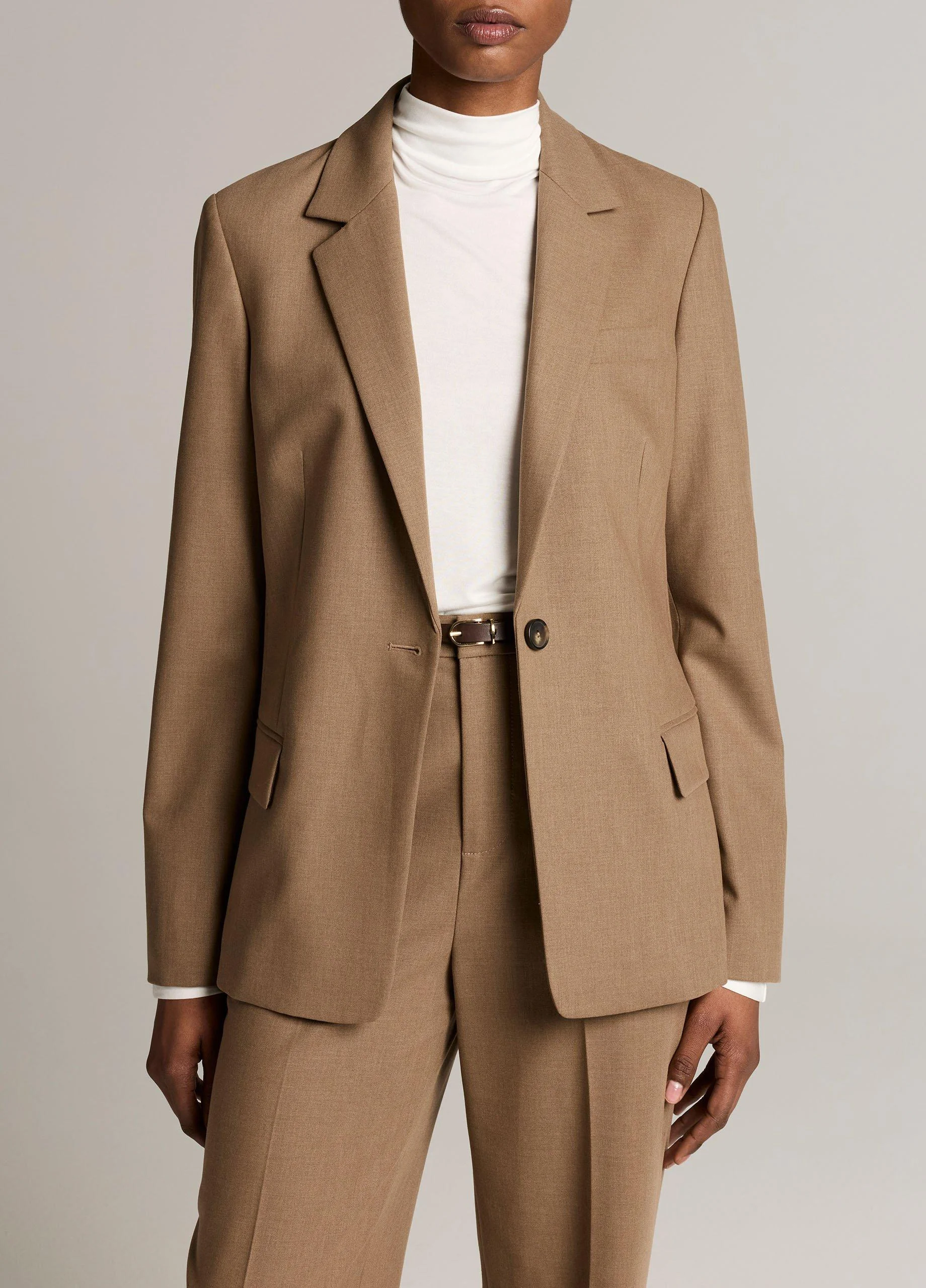 Fine Suiting Blazer - 1