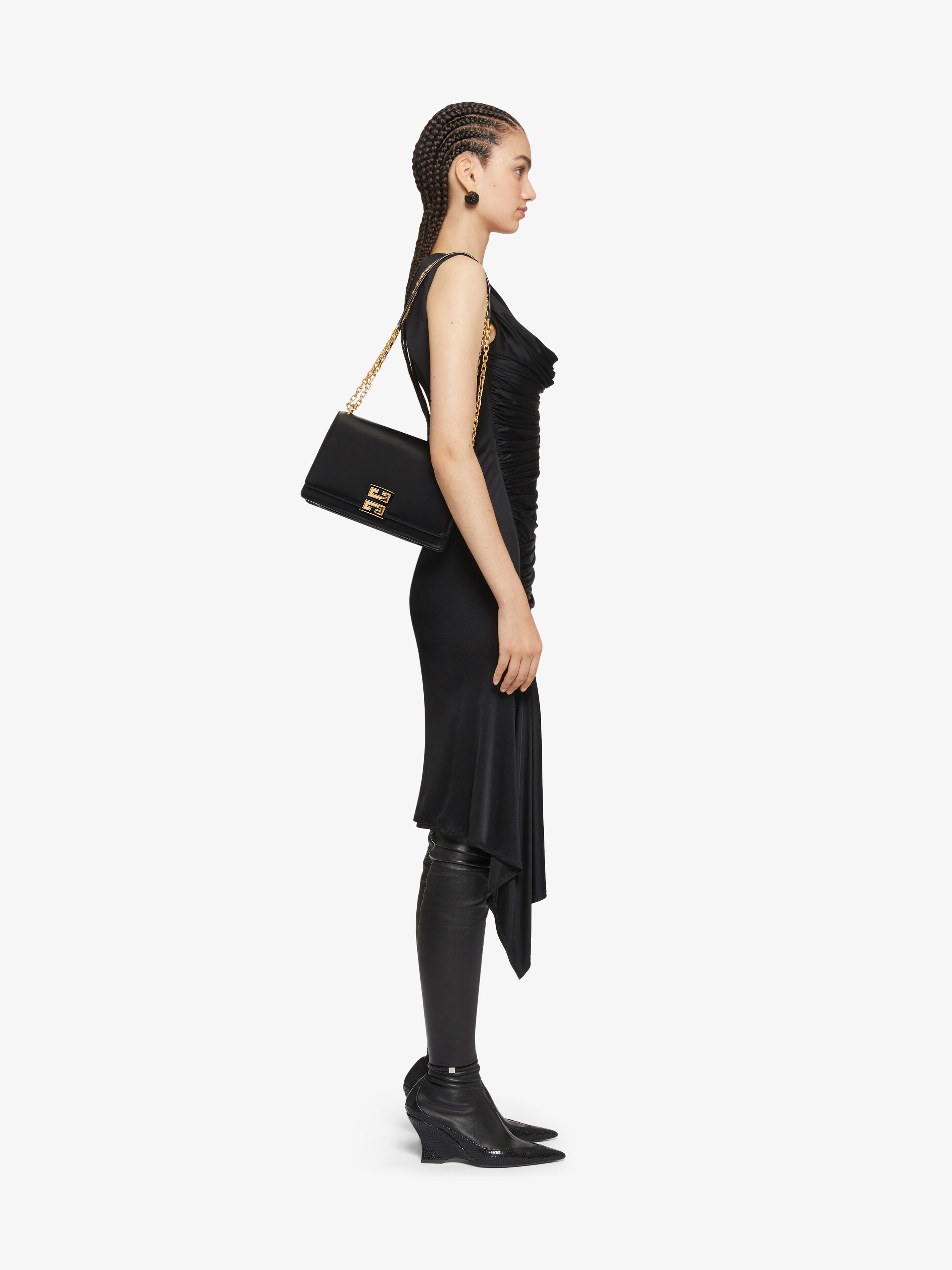 MEDIUM 4G BAG IN LEATHER WITH CHAIN - 2