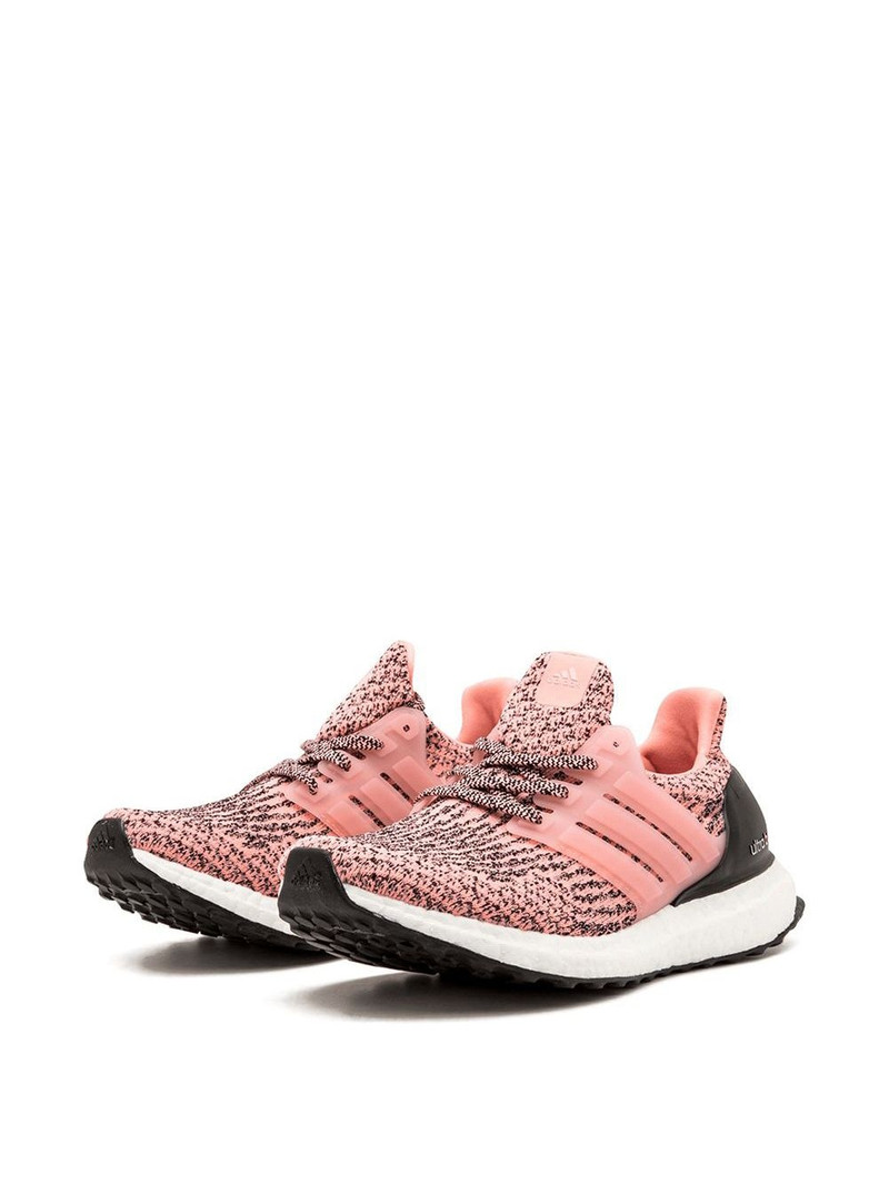 adidas UltraBOOST 운동화 outlook