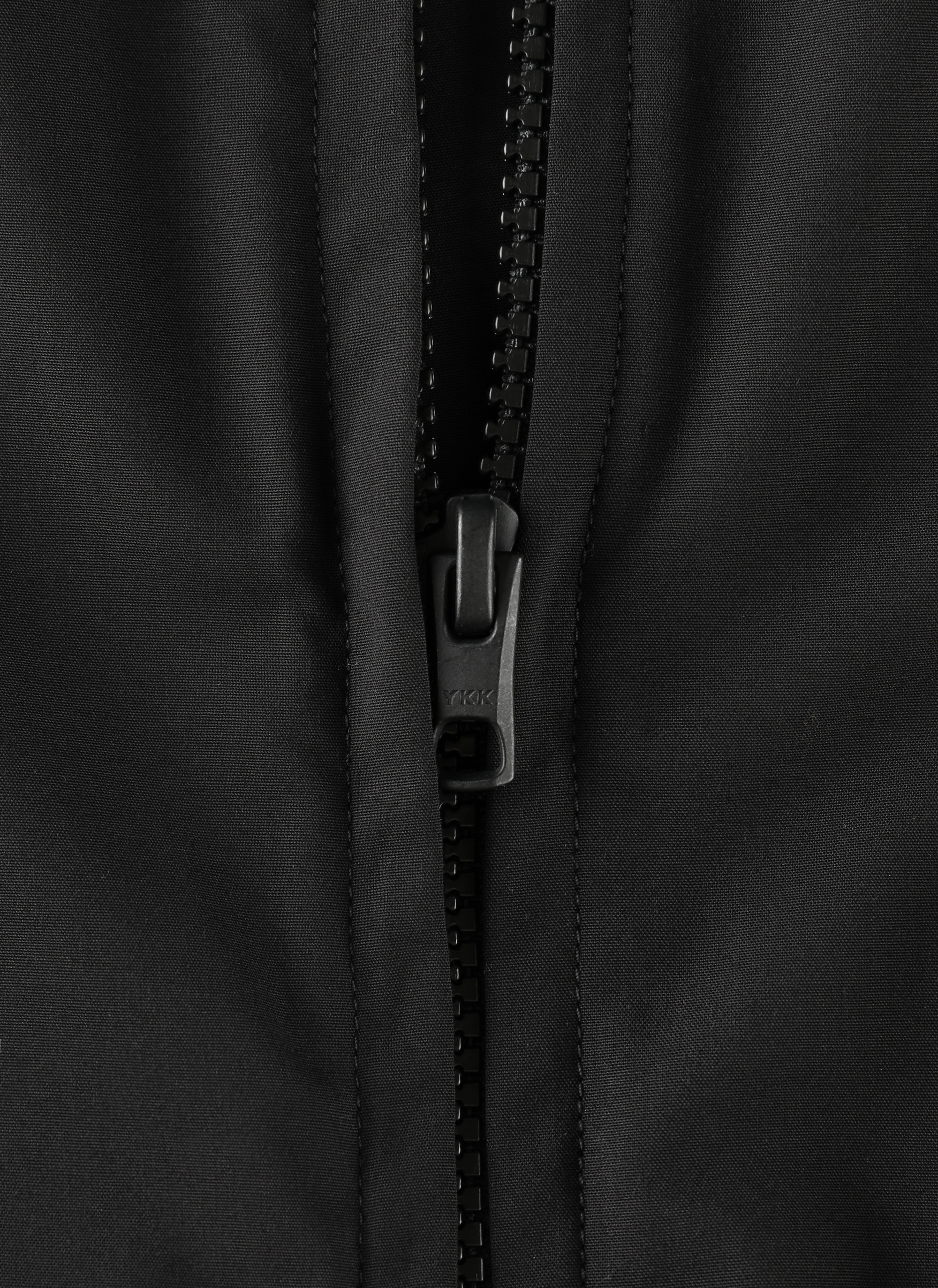7.0 SHIRT RIGHT (BLACK) - 8