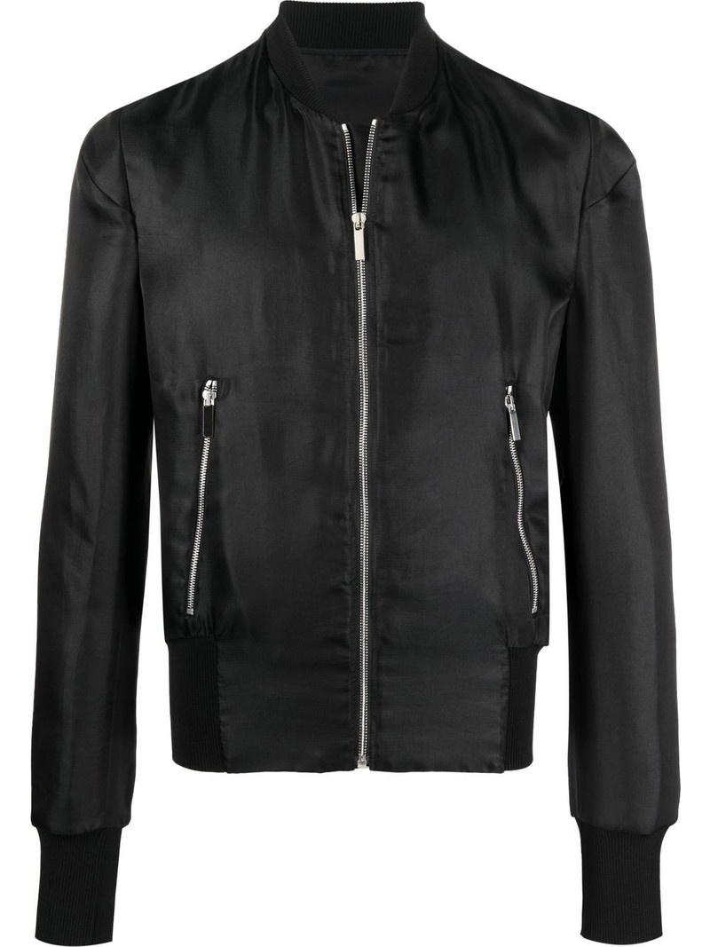 zipped-up bomber jacket 1