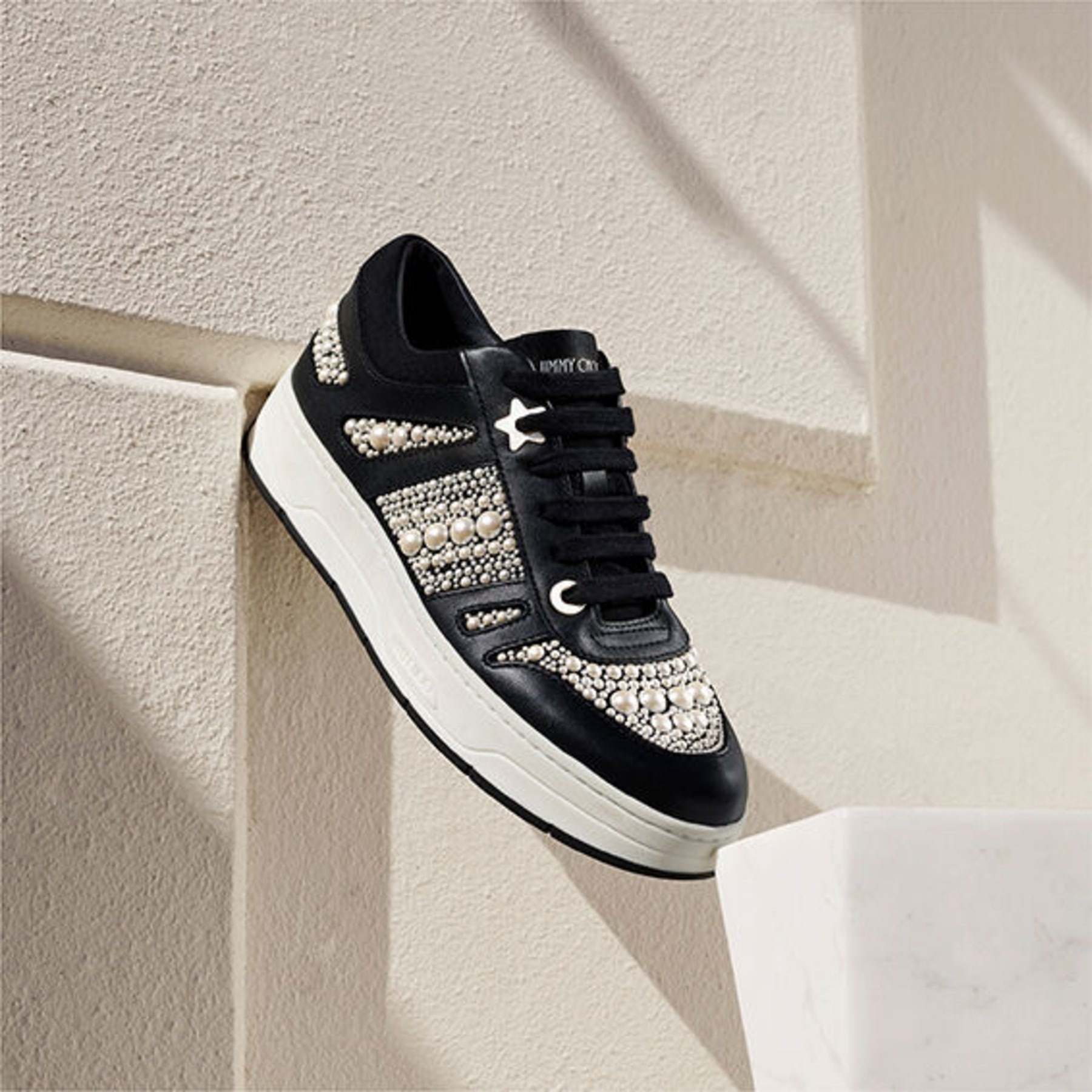 Hawaii/F
Black Calf Leather and Canvas Low Top Trainers with Pearl Embellishment - 5
