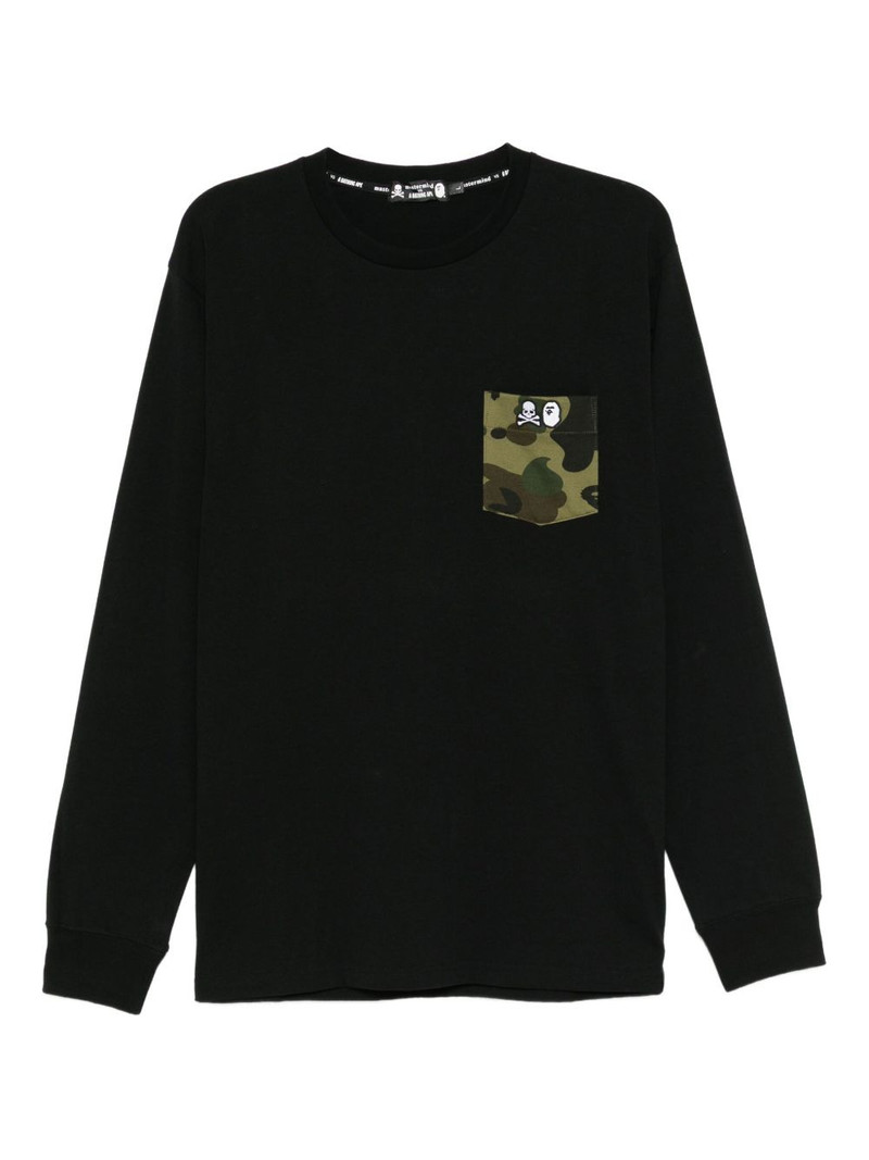 x Bape logo patch pocket T-shirt 1