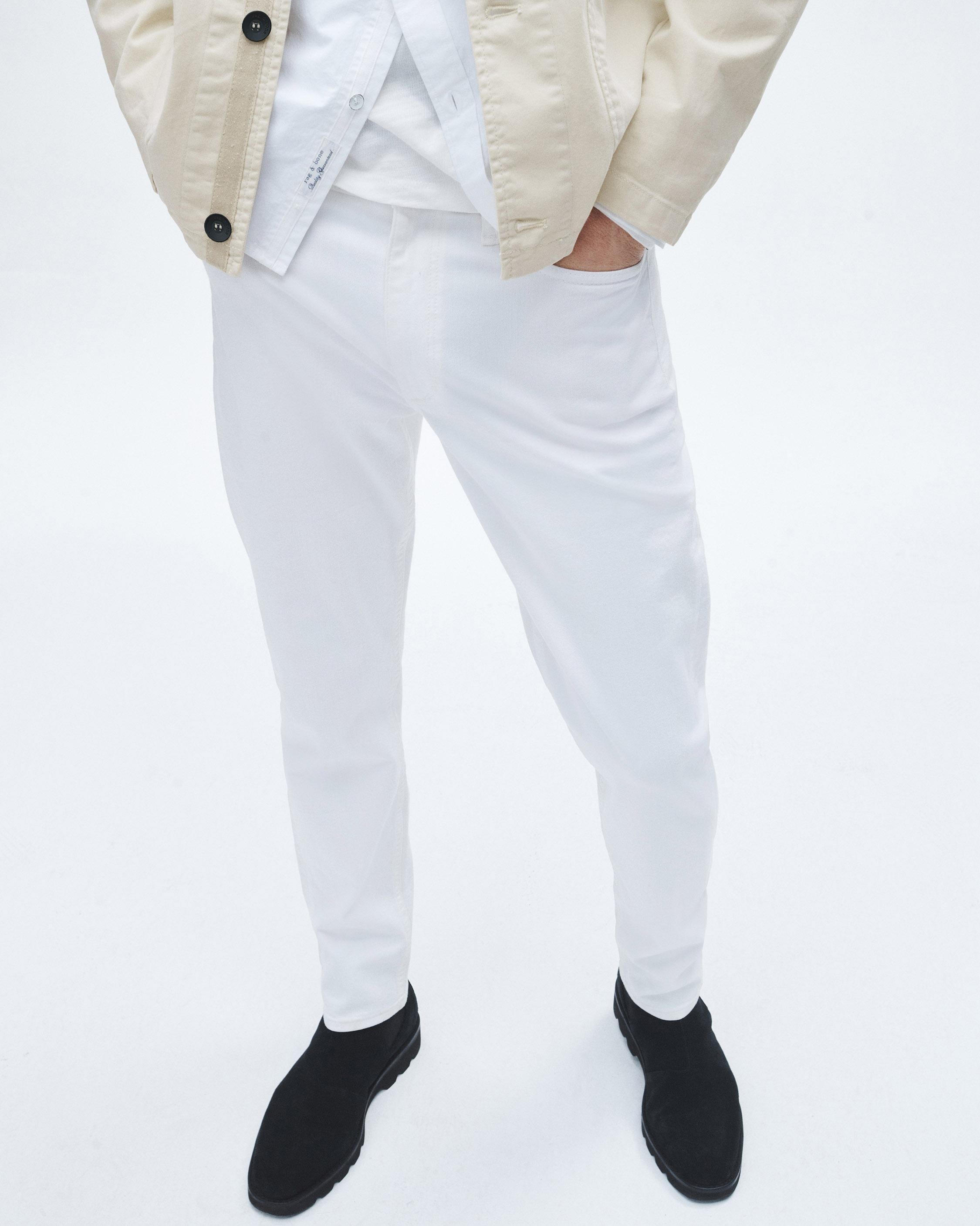 Fit 2 - Optic White
Slim Fit Authentic Stretch Jean - 5