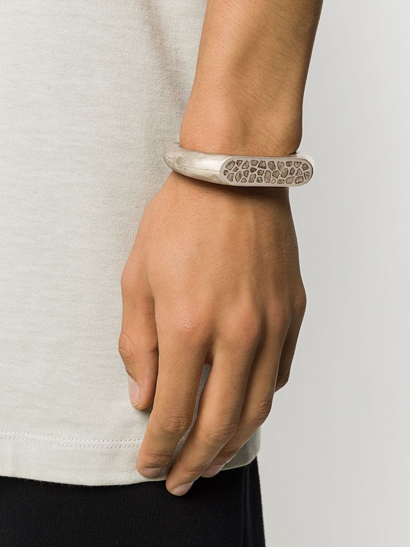 Parts of Four Roman matte-effect bracelet outlook