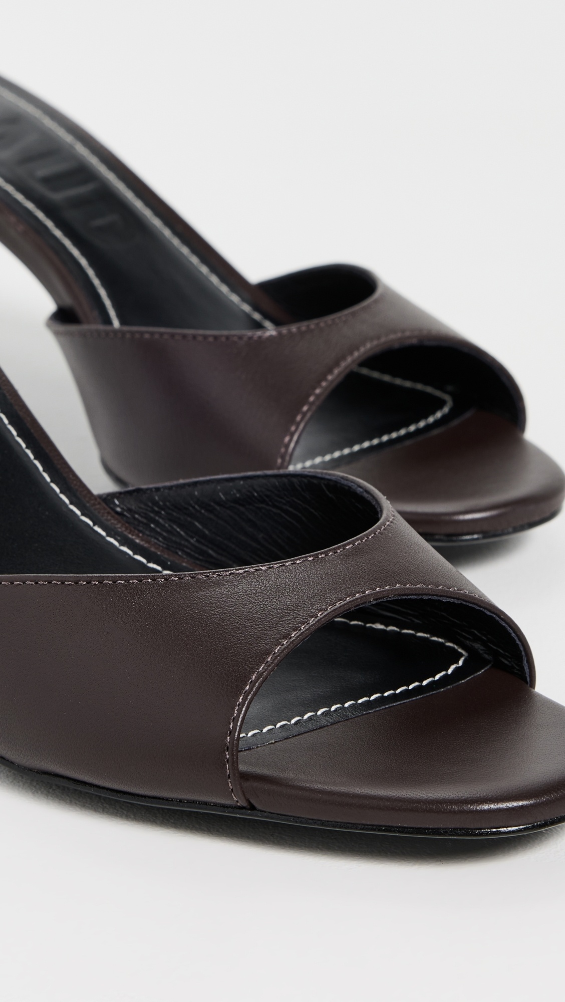 Brigitte Mules - 5