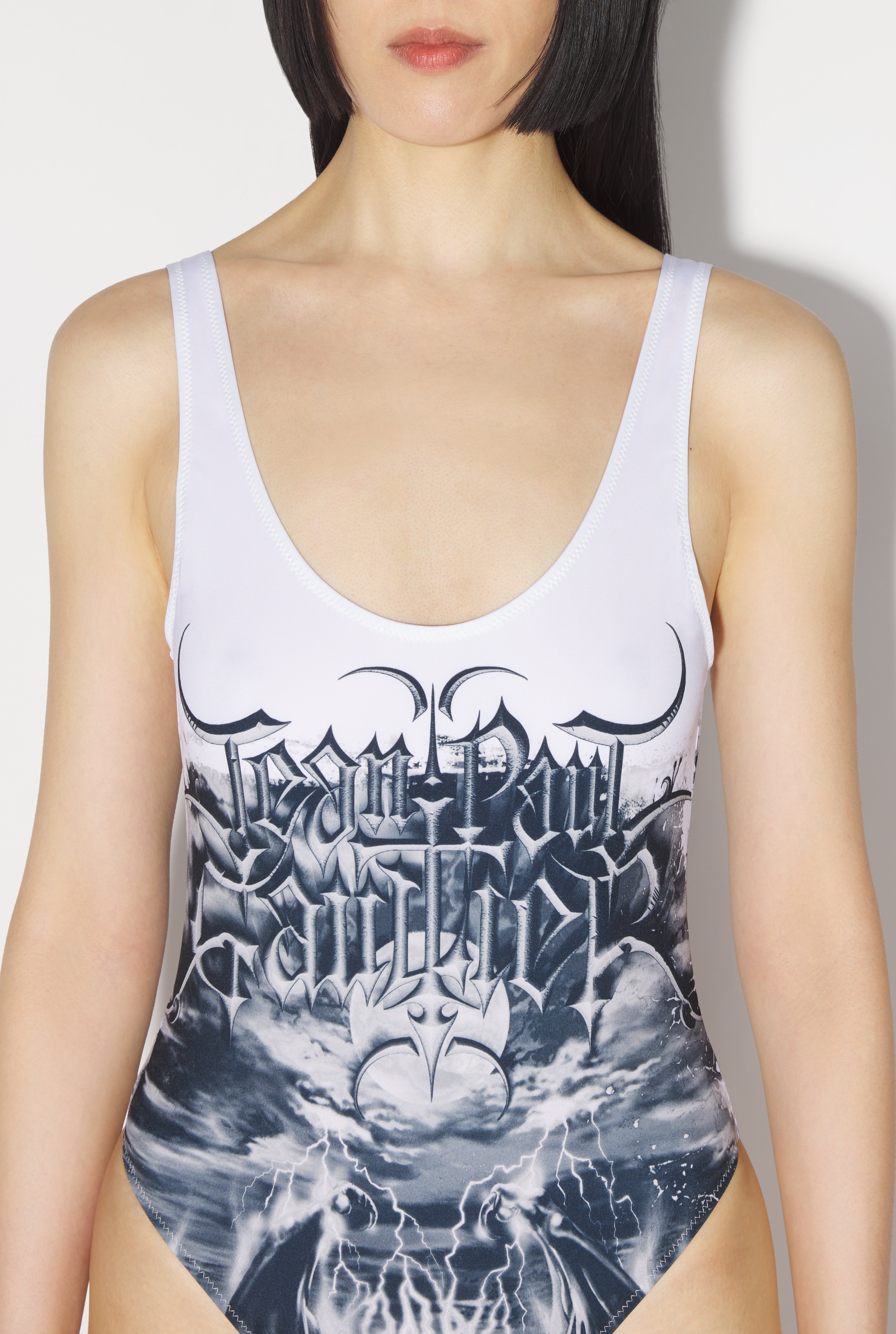 THE BLACK DIABLO SWIMSUIT - 5