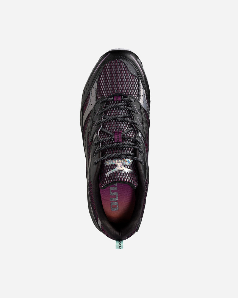 Mizuno MXR Space Lights outlook