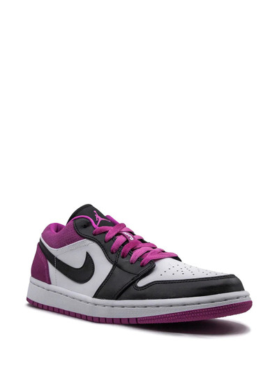 Jordan Air Jordan 1 Low SE sneakers outlook