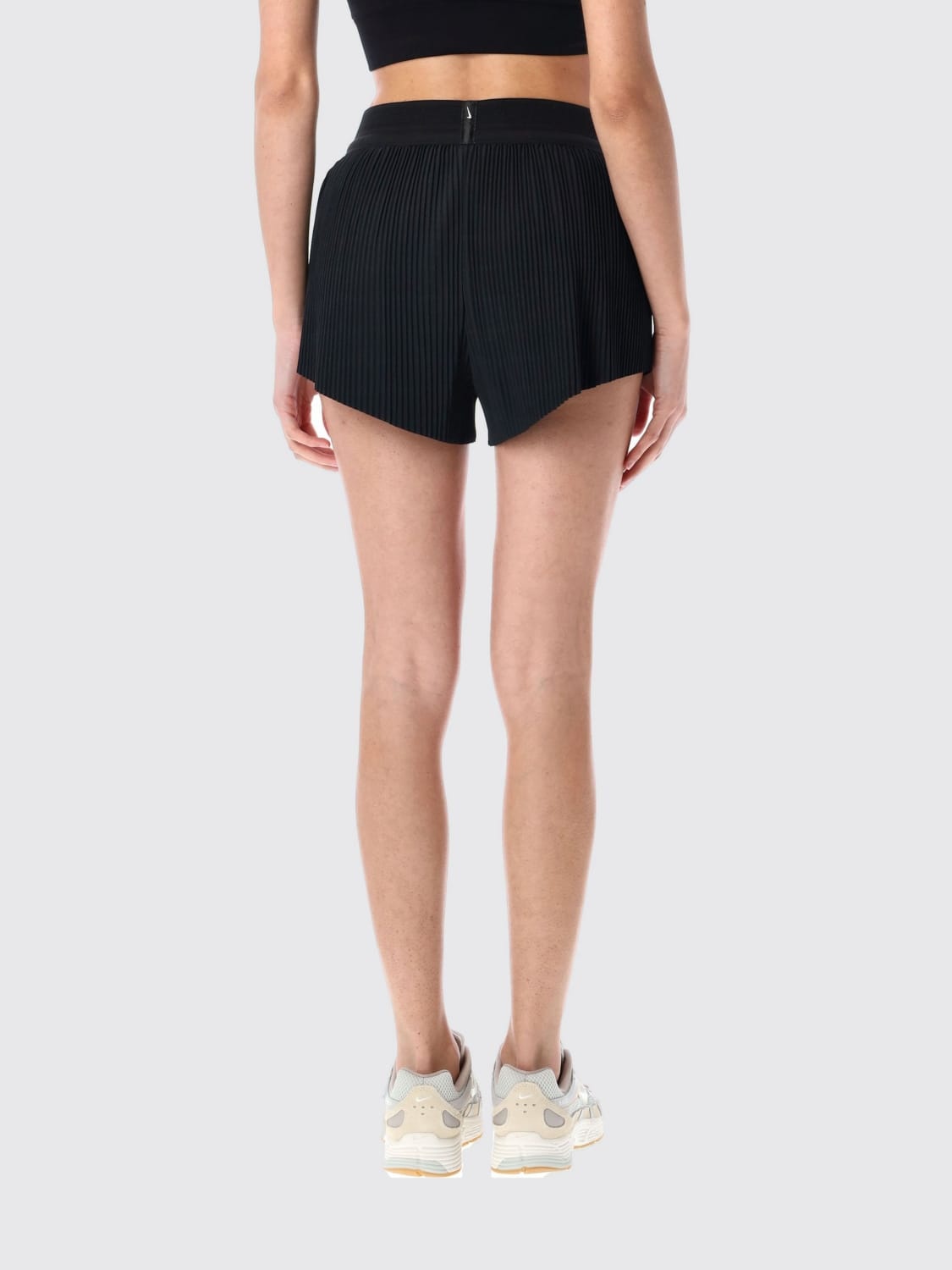 Short woman Nike - 2
