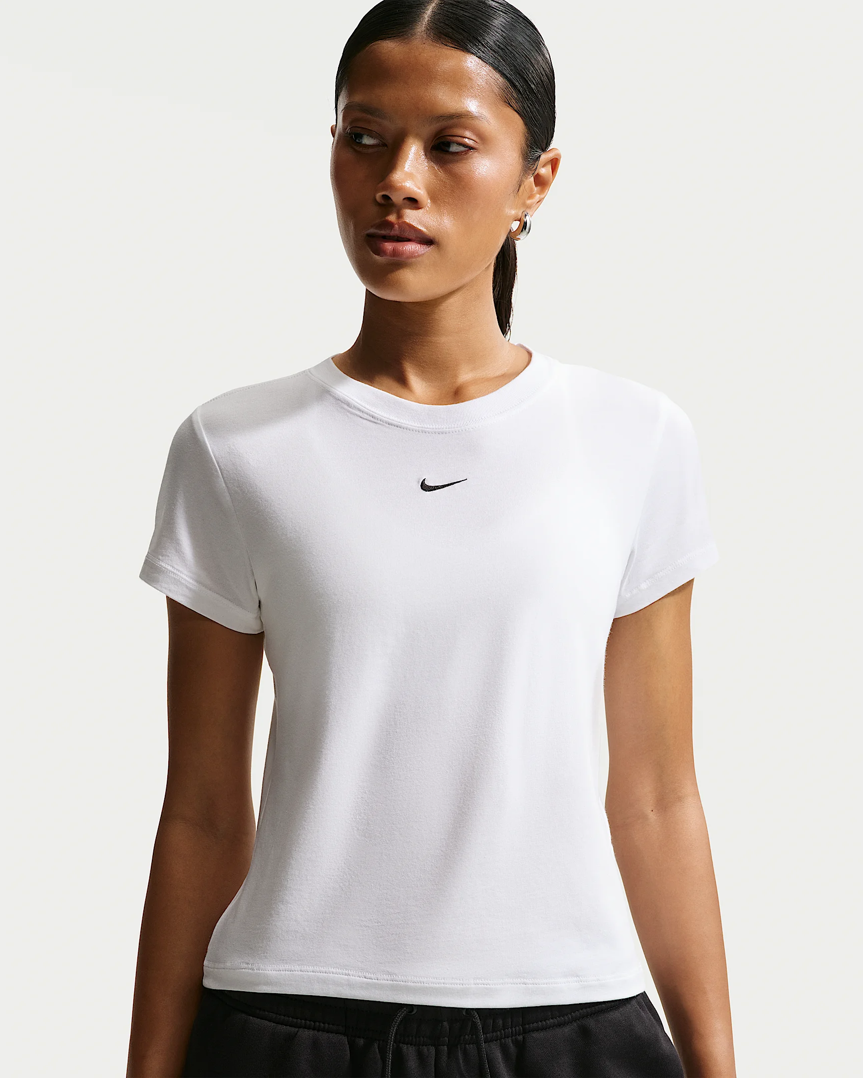 Nike One 클래식 여성용 Dri-FIT 짧은 소매 탑 - 1
